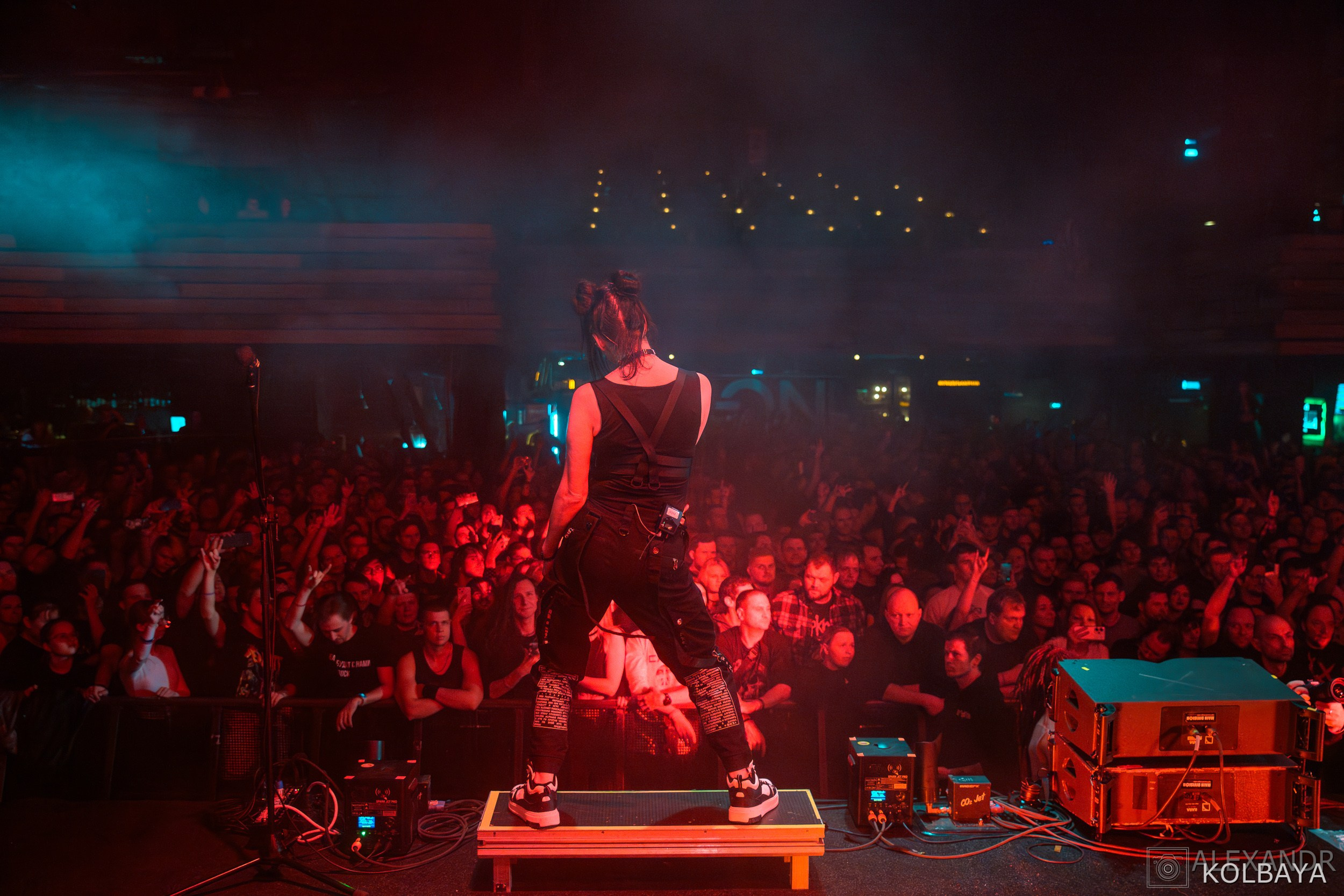 Концерт группы СЛОТ в клубе BASE. Концертный и театральный репортажный фотограф в Москве Александр Колбая