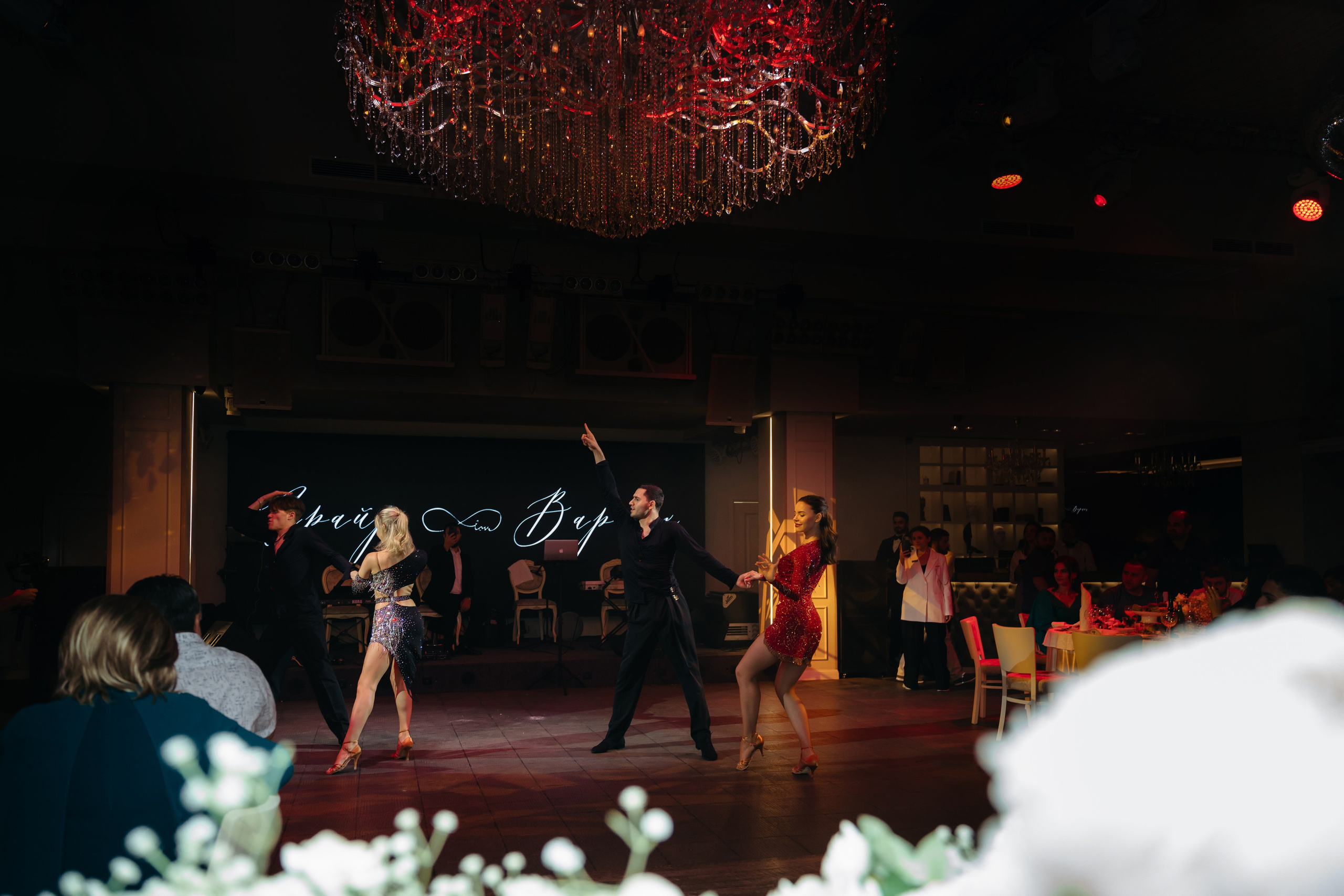 Грайр и Вартик. Свадебный фотограф Красноярск Вязьминова Мария