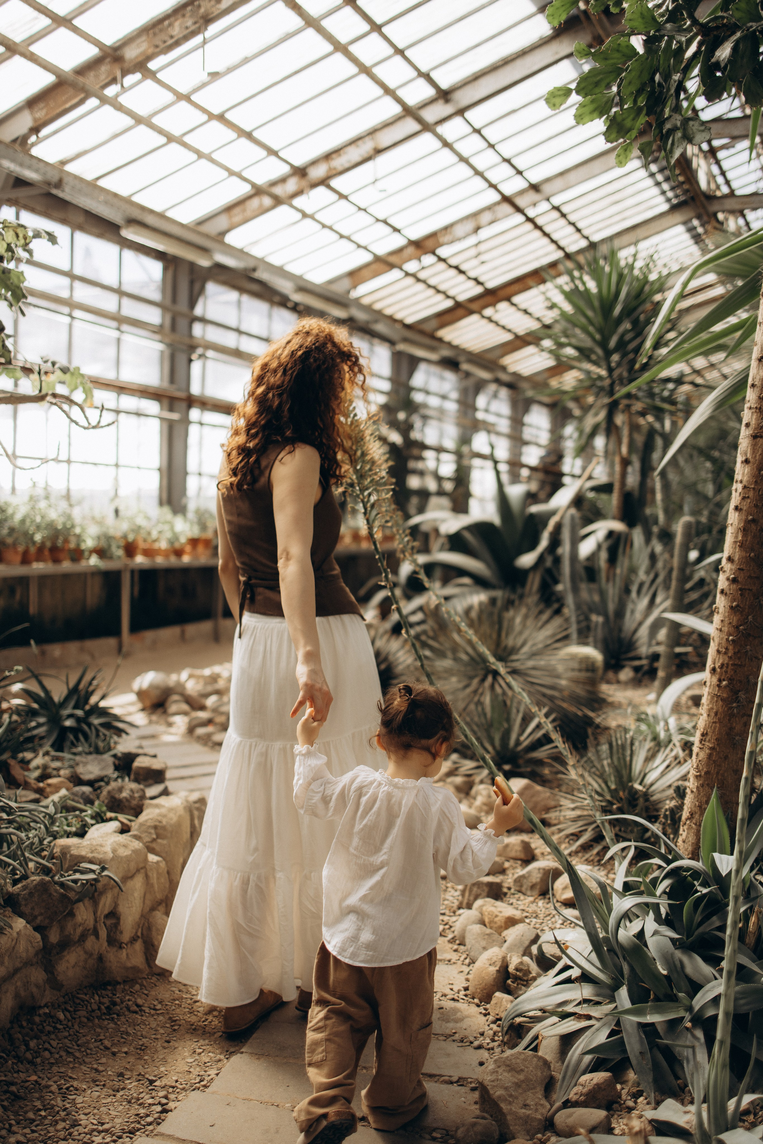 Прогулка по оранжерее. Семейный фотограф в Москве Ксения Аганина