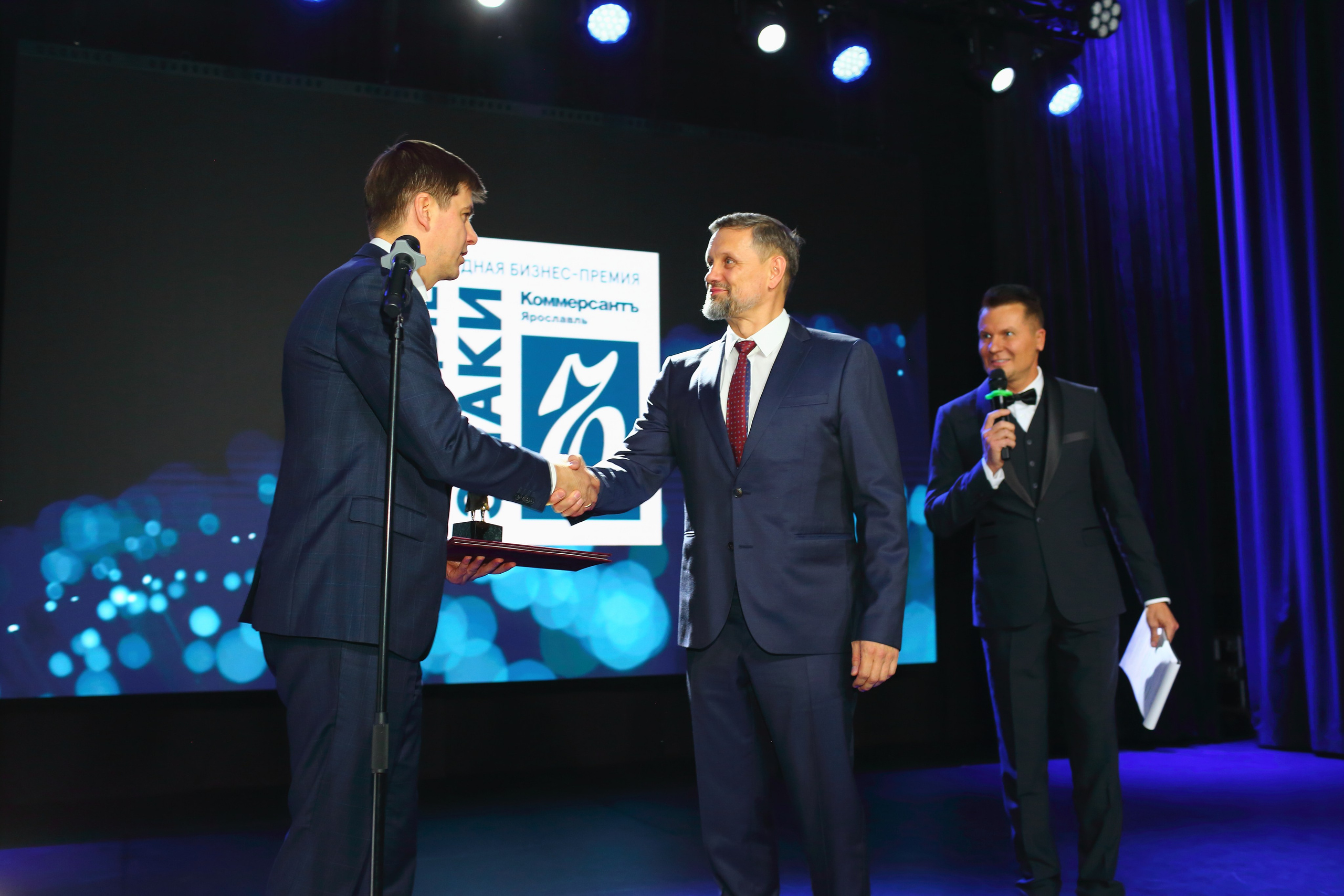 Репортаж для КоммерсантЪ. Свадебный и репортажный фотограф в Ярославле и Санкт-Петербурге Роман Микрюков