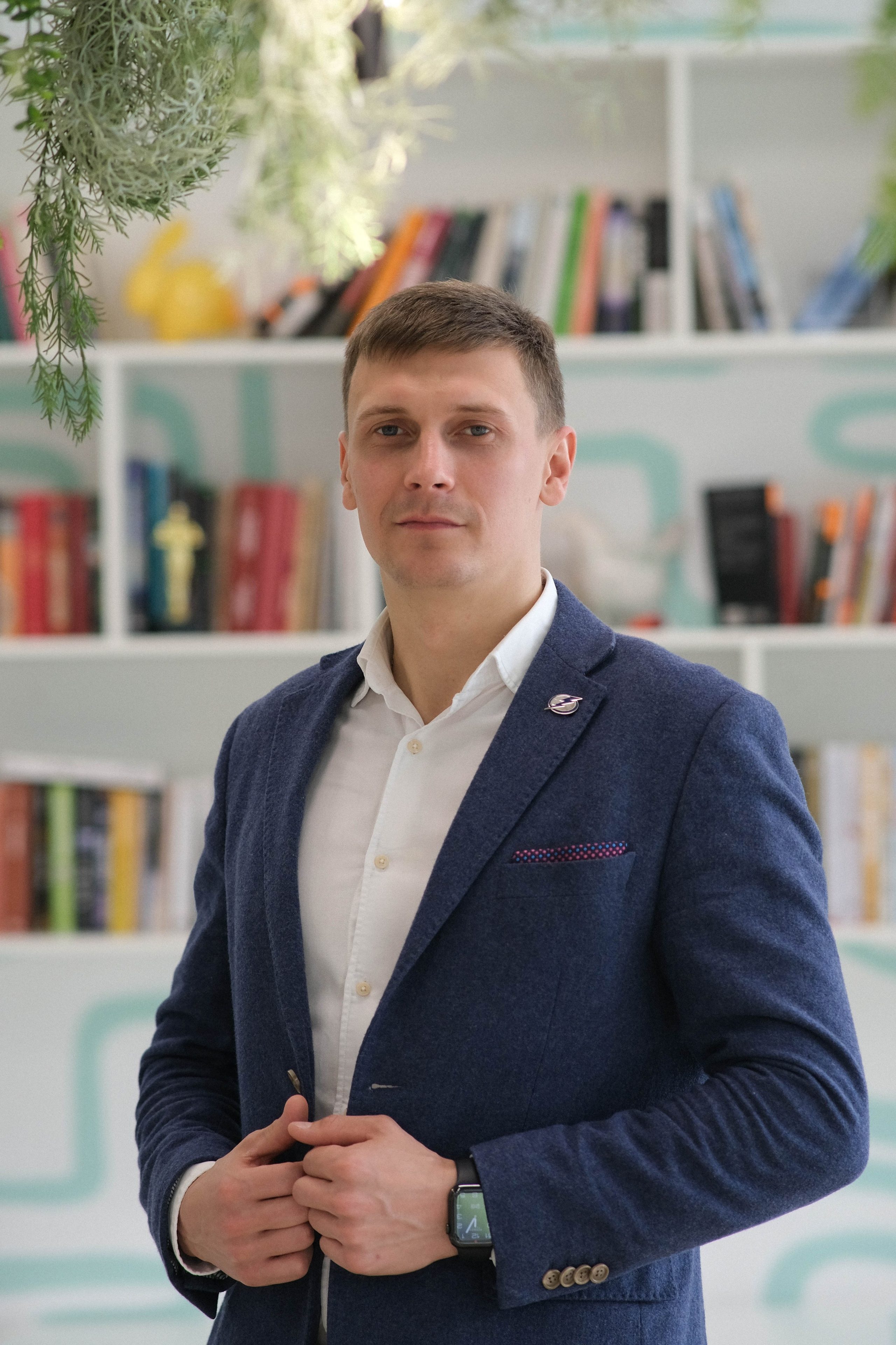 Съемка на визитки сотрудников агенства недвижимости + лайф фото. Главная