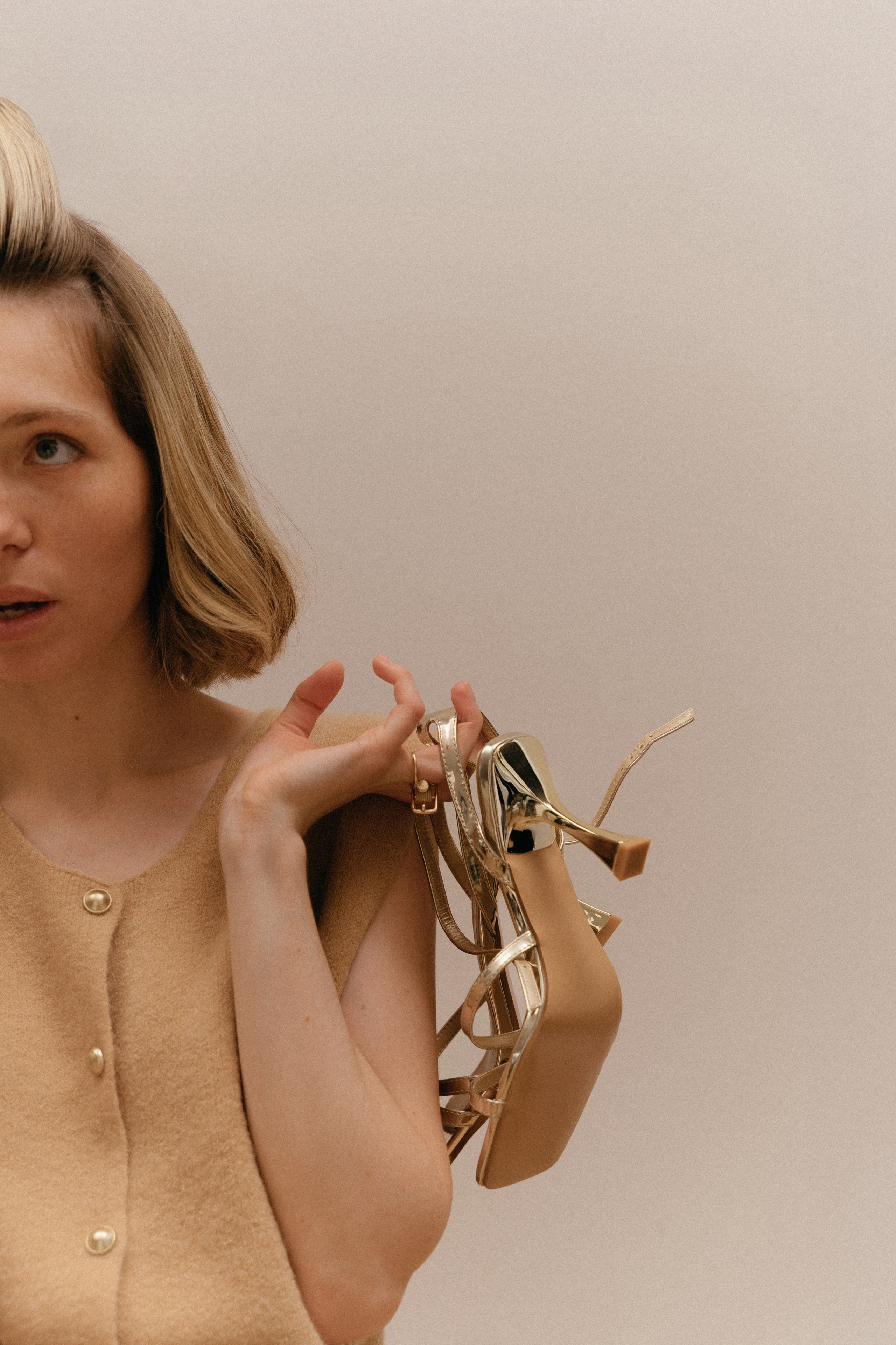 ◦ Соня ◦. Главная