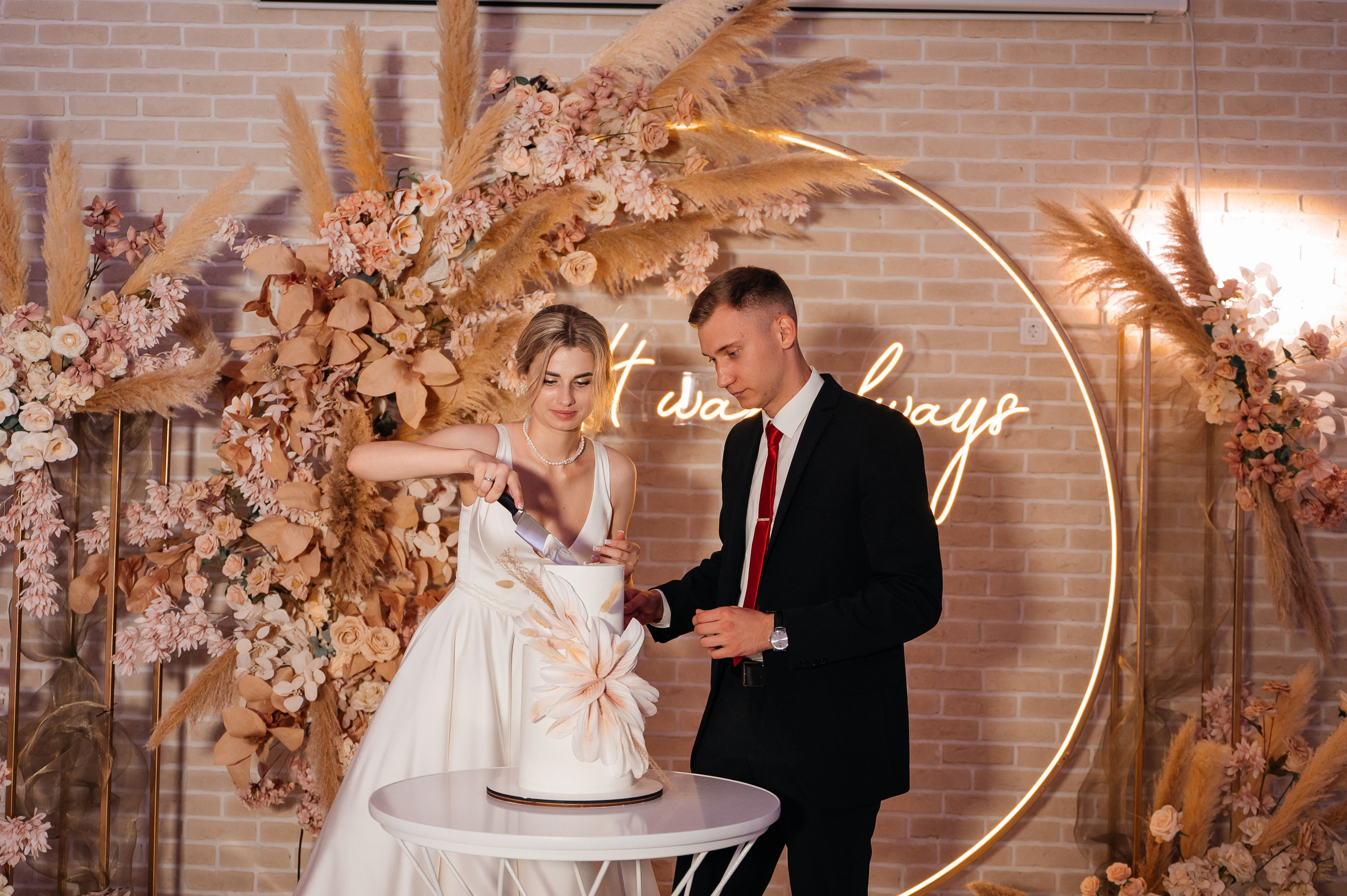 Дима и Аня 27.07.2024. Свадебный и семейный фотограф в городе Смоленске