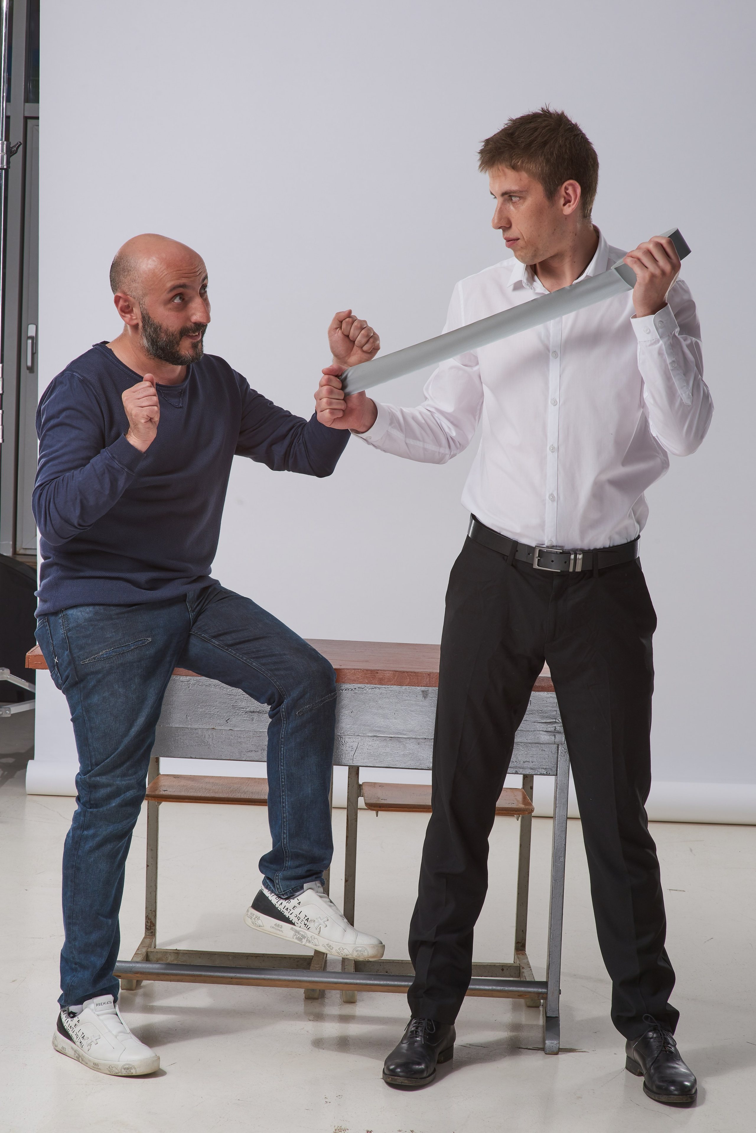 BACKSTAGE. Www.apowerstudio.com