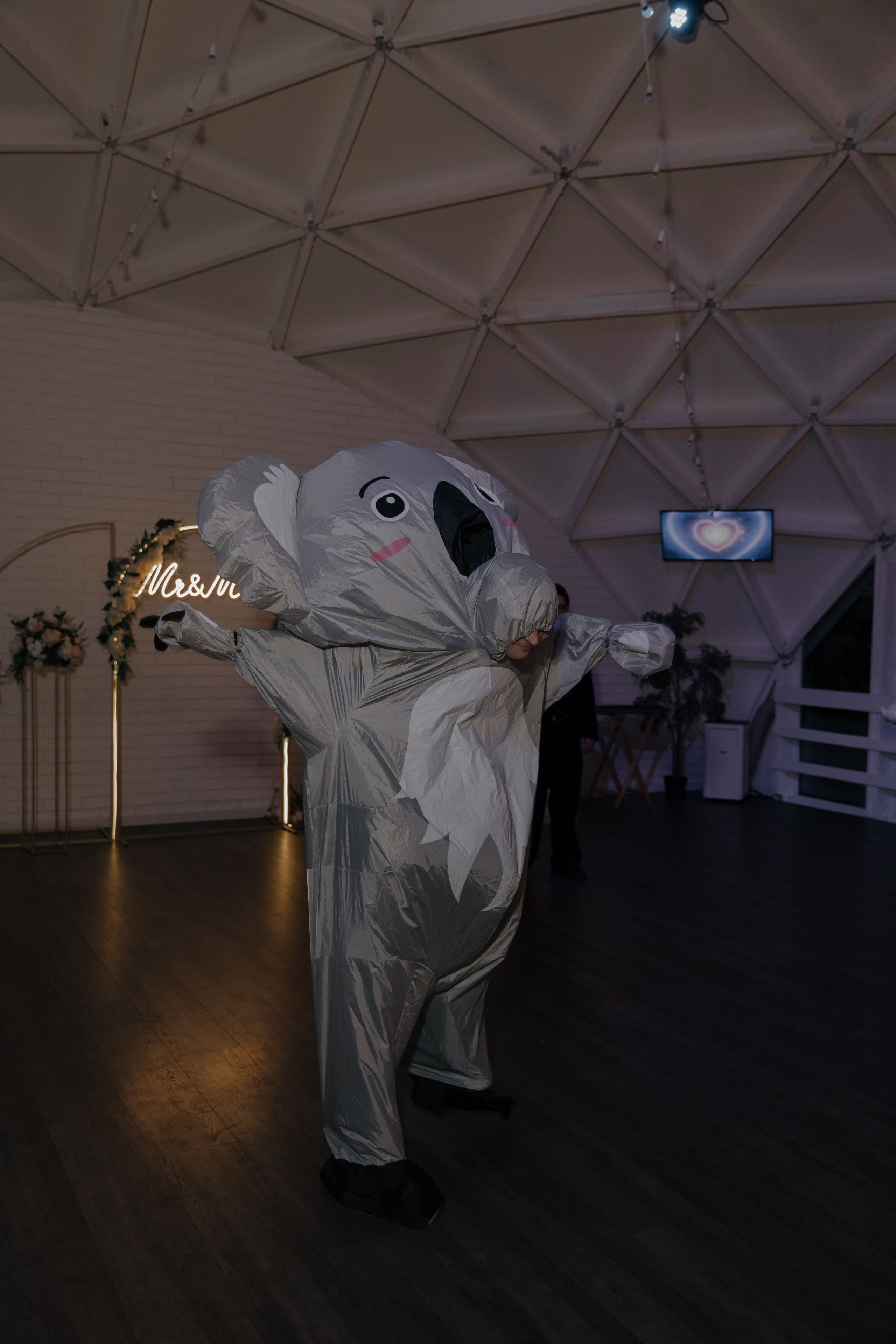 07.05.2024. RETOUCH-HOUSE