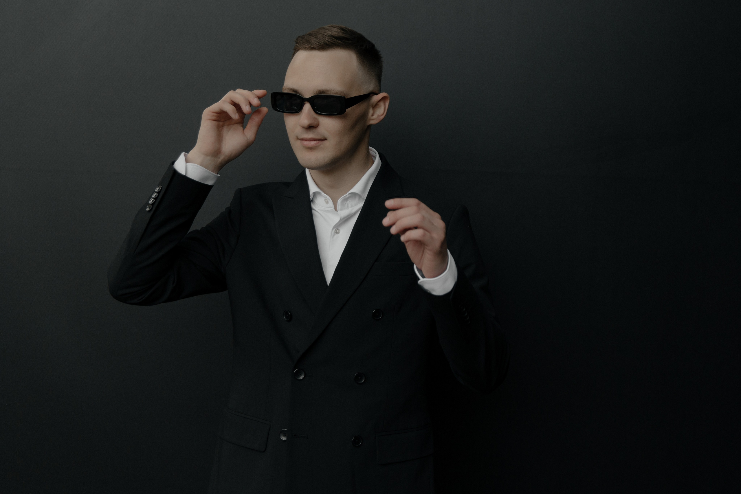 23.07.2024. RETOUCH-HOUSE