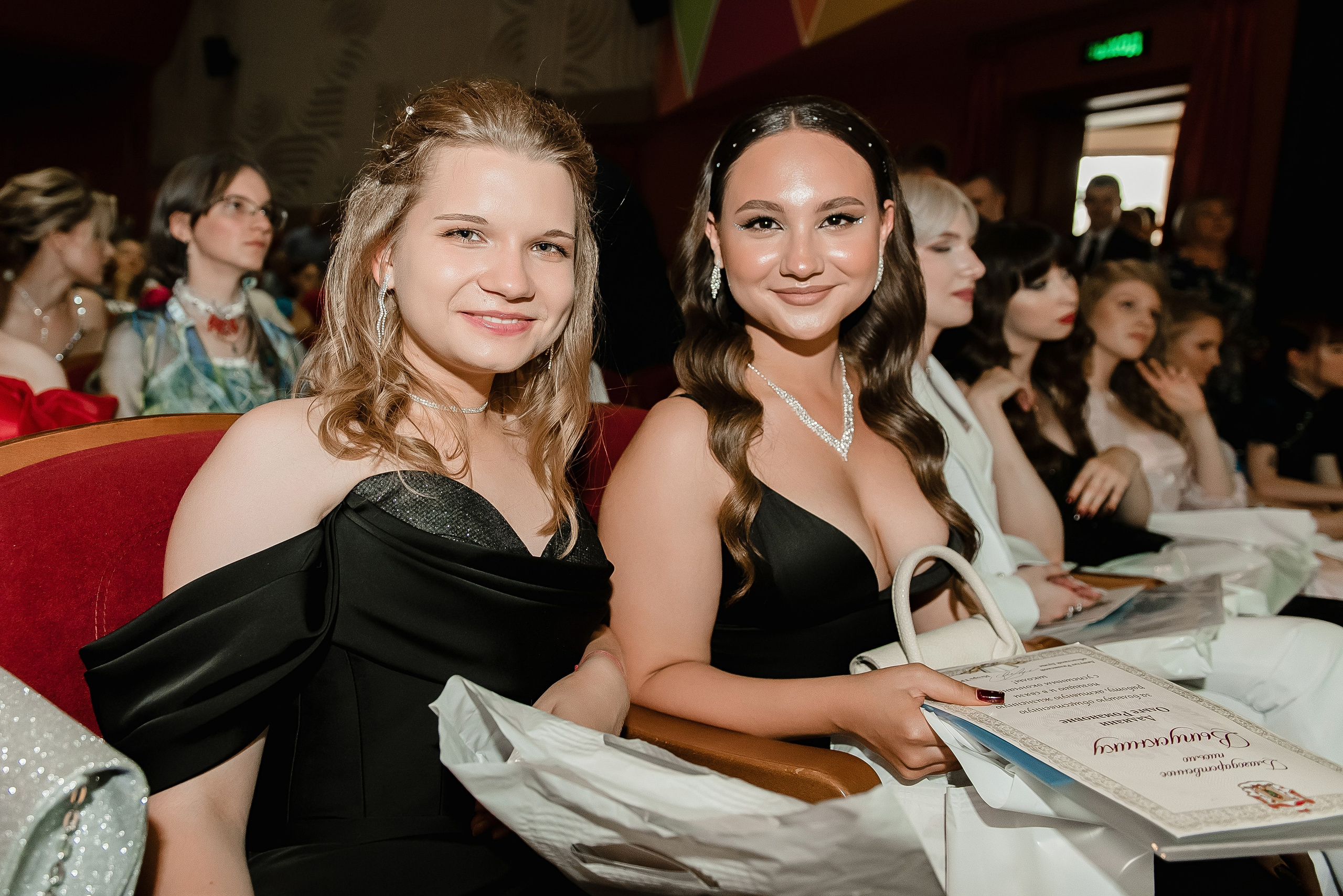 Выпускной школа 2024. Фотограф Рязань. Дарья Дмитриева