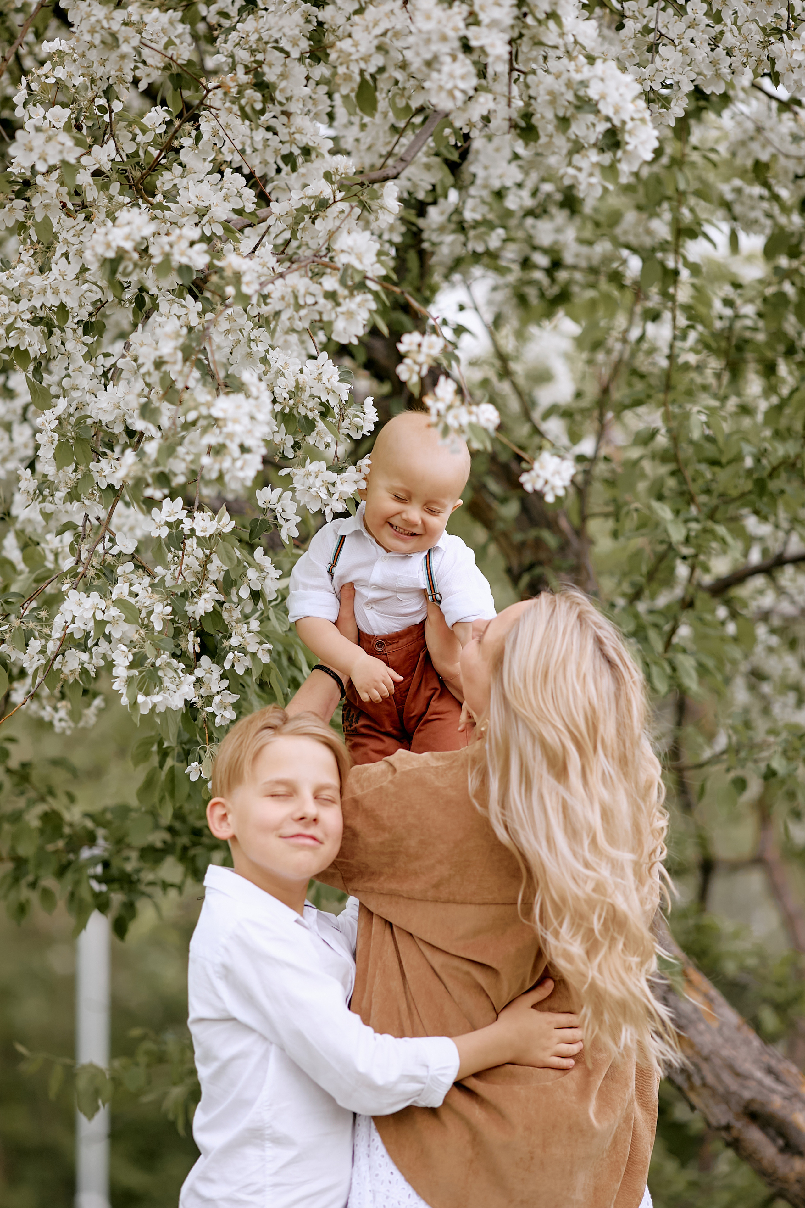 Цветущий май. Свадебный и семейный фотограф в Магнитогорске Женя Иванова