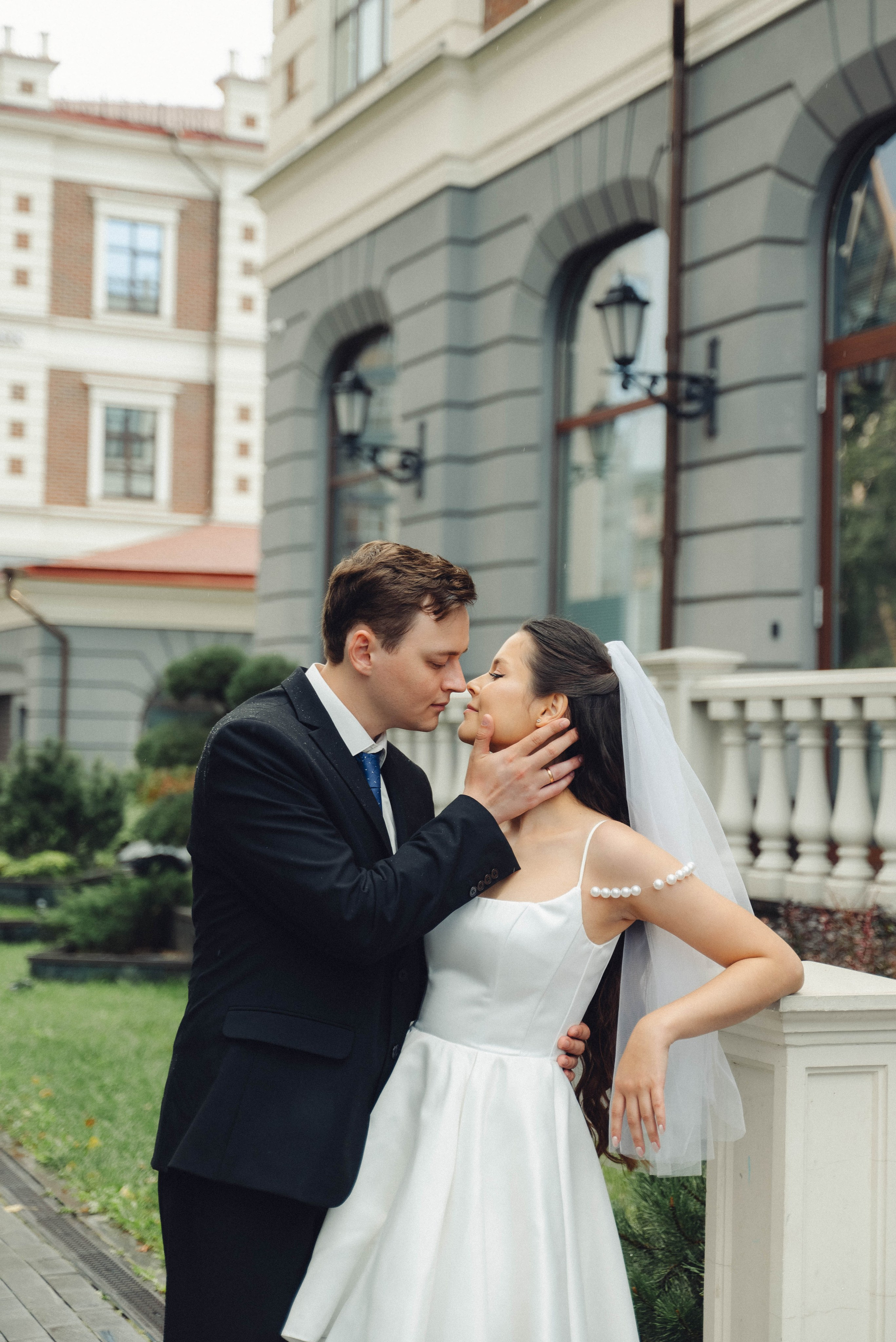 Загс + прогулка. Портретный и семейный фотограф в Екатеринбурге Мишина Татьяна