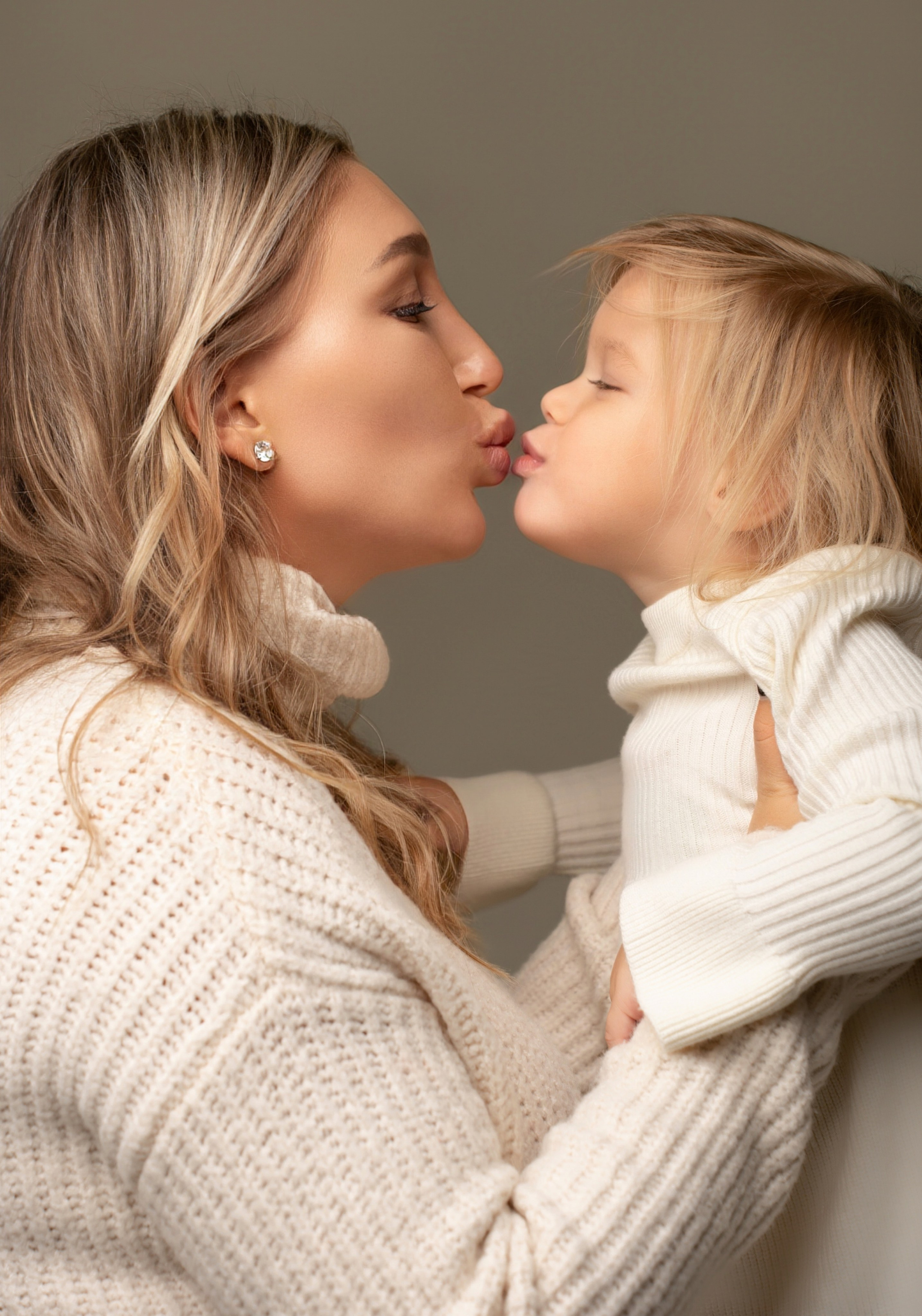 Семейная в студии. Фотограф в Екатеринбурге Сибирцева Анна