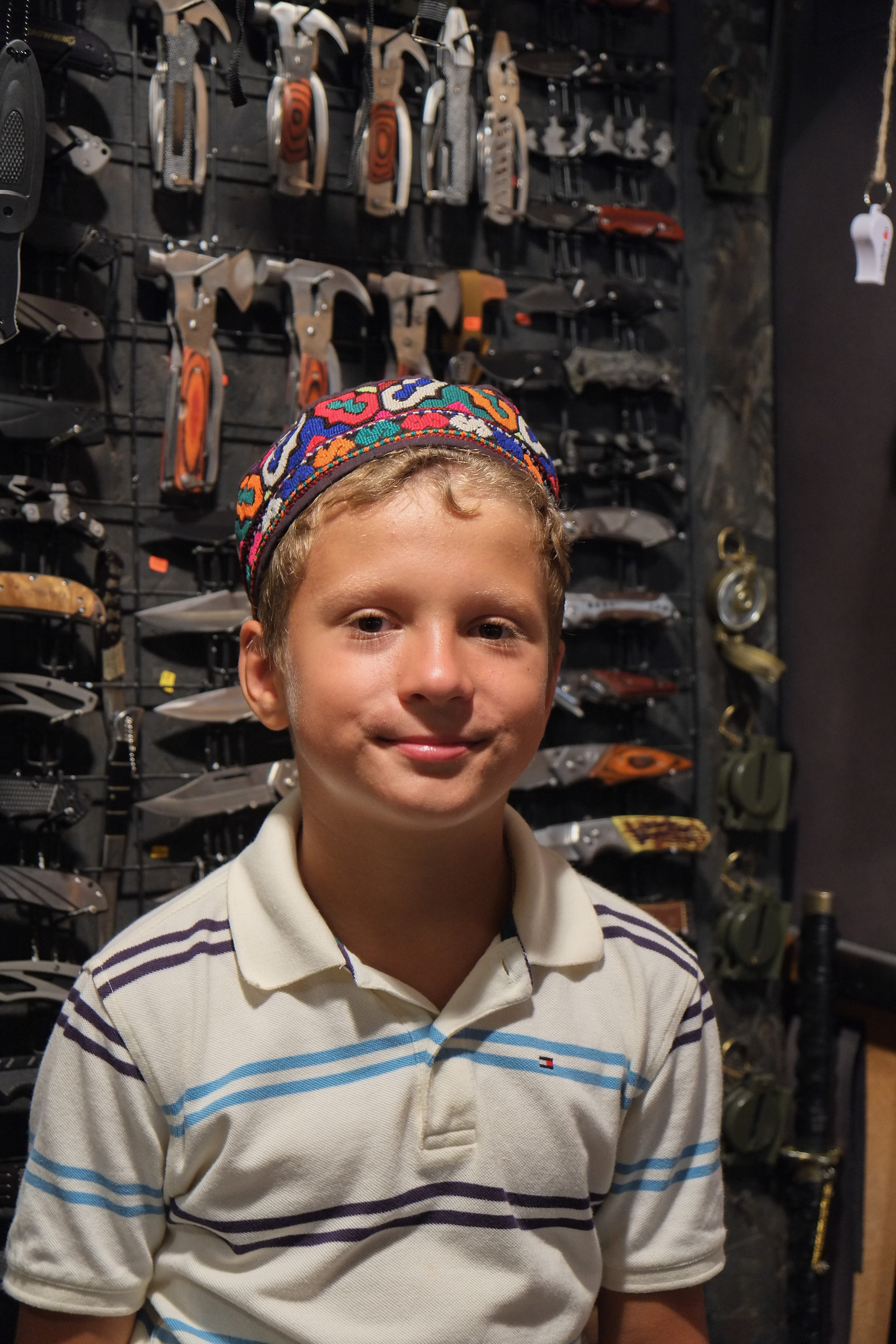 ПОРТРЕТЫ. ПОБУДЬ ЗДЕСЬ И ЦЕЛЕЕ БУДЕТ ЭТОТ МИР