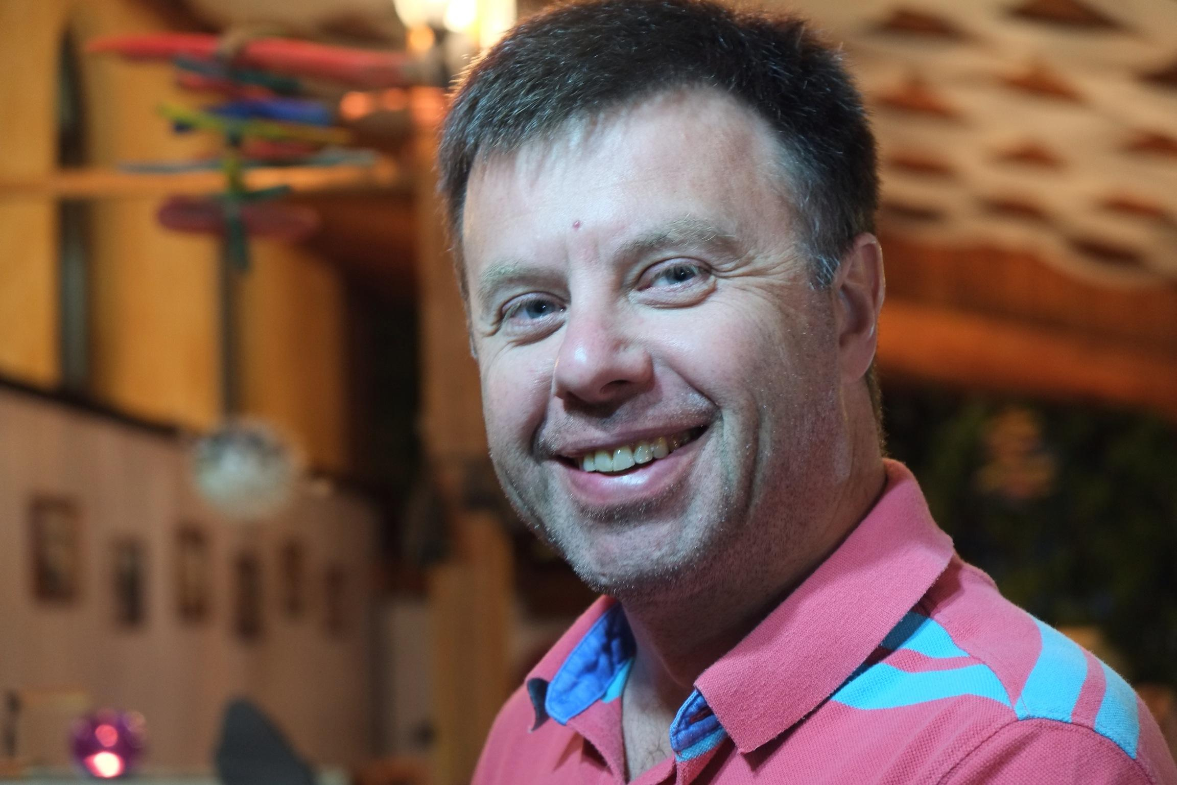 ПОРТРЕТЫ. ПОБУДЬ ЗДЕСЬ И ЦЕЛЕЕ БУДЕТ ЭТОТ МИР