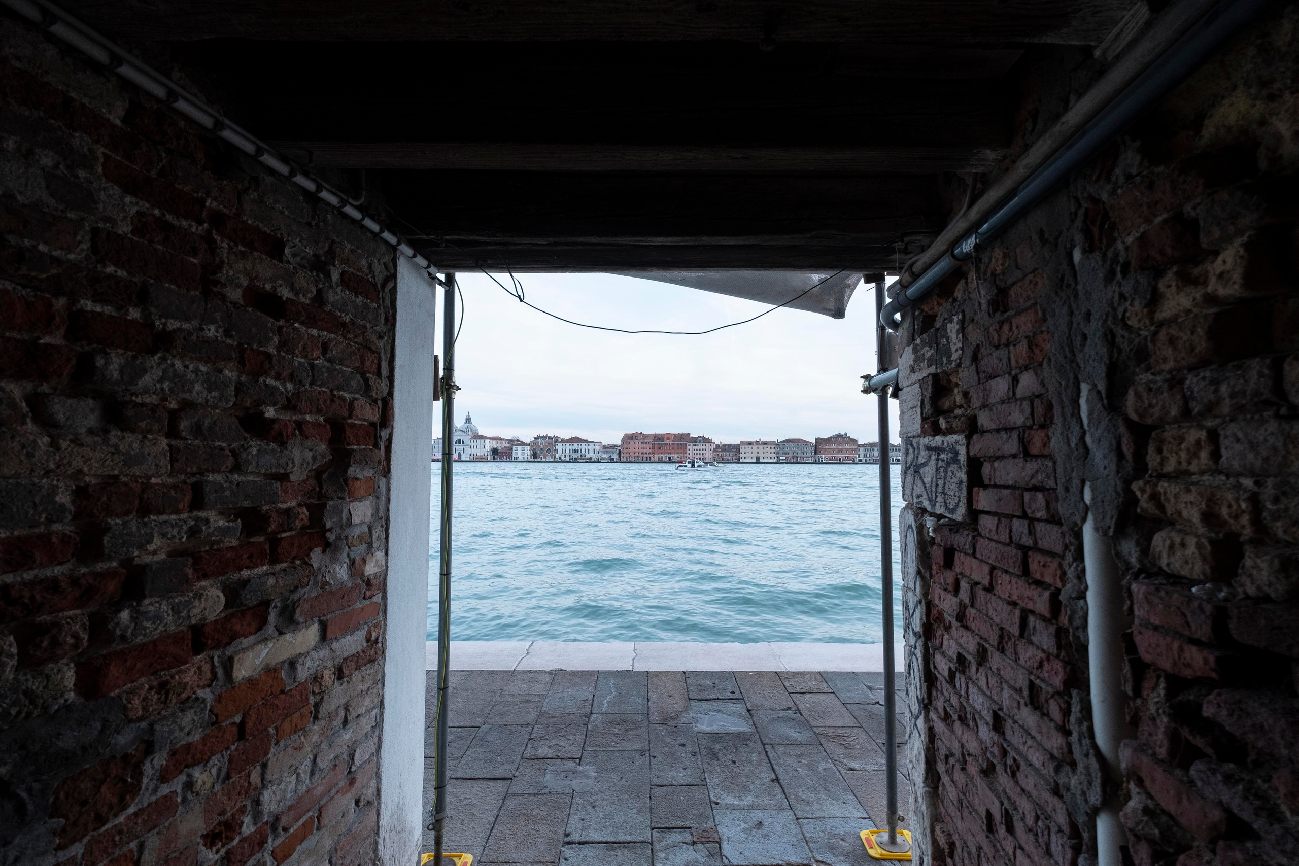 Венеция. ПОБУДЬ ЗДЕСЬ И ЦЕЛЕЕ БУДЕТ ЭТОТ МИР