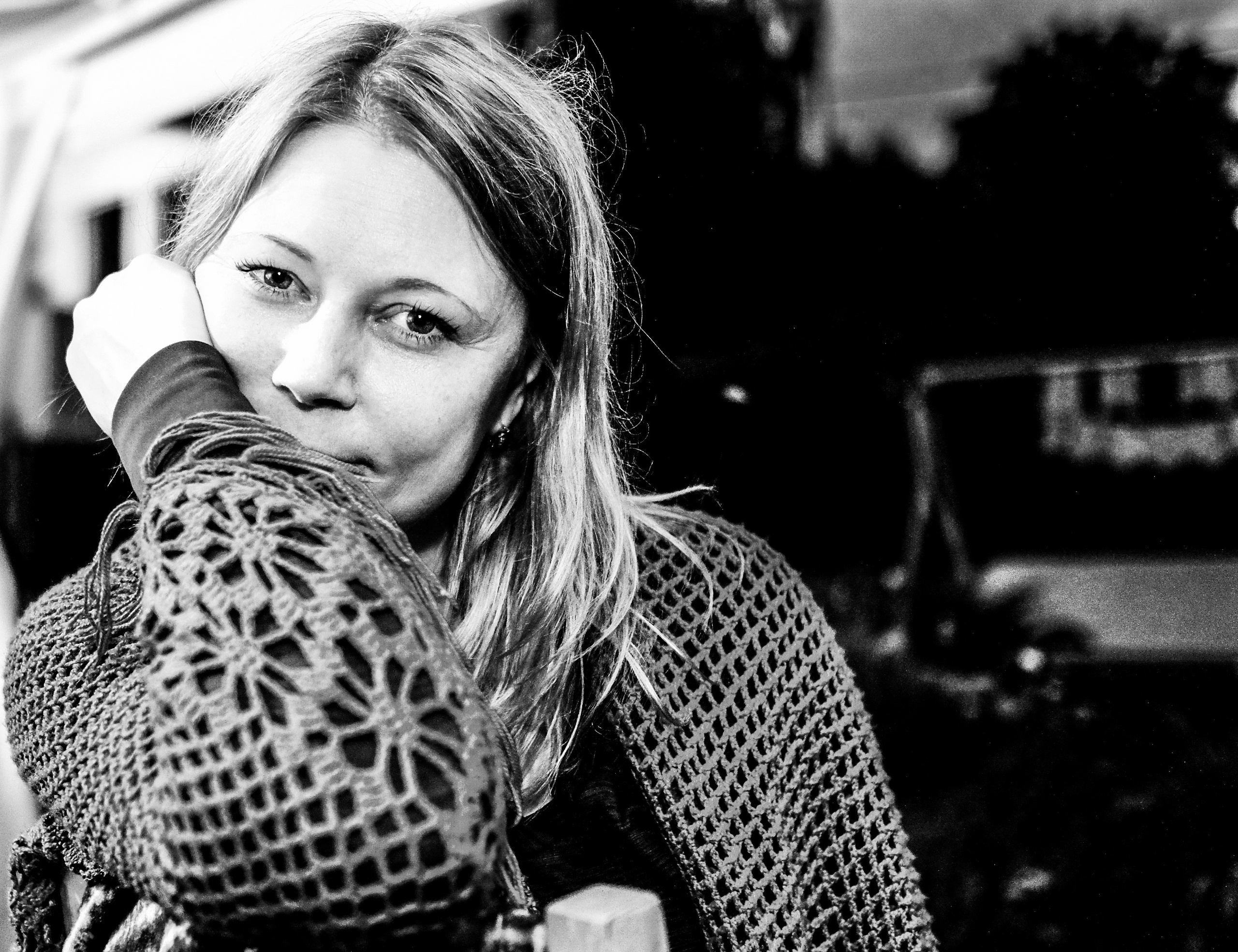 ПОРТРЕТЫ. ПОБУДЬ ЗДЕСЬ И ЦЕЛЕЕ БУДЕТ ЭТОТ МИР