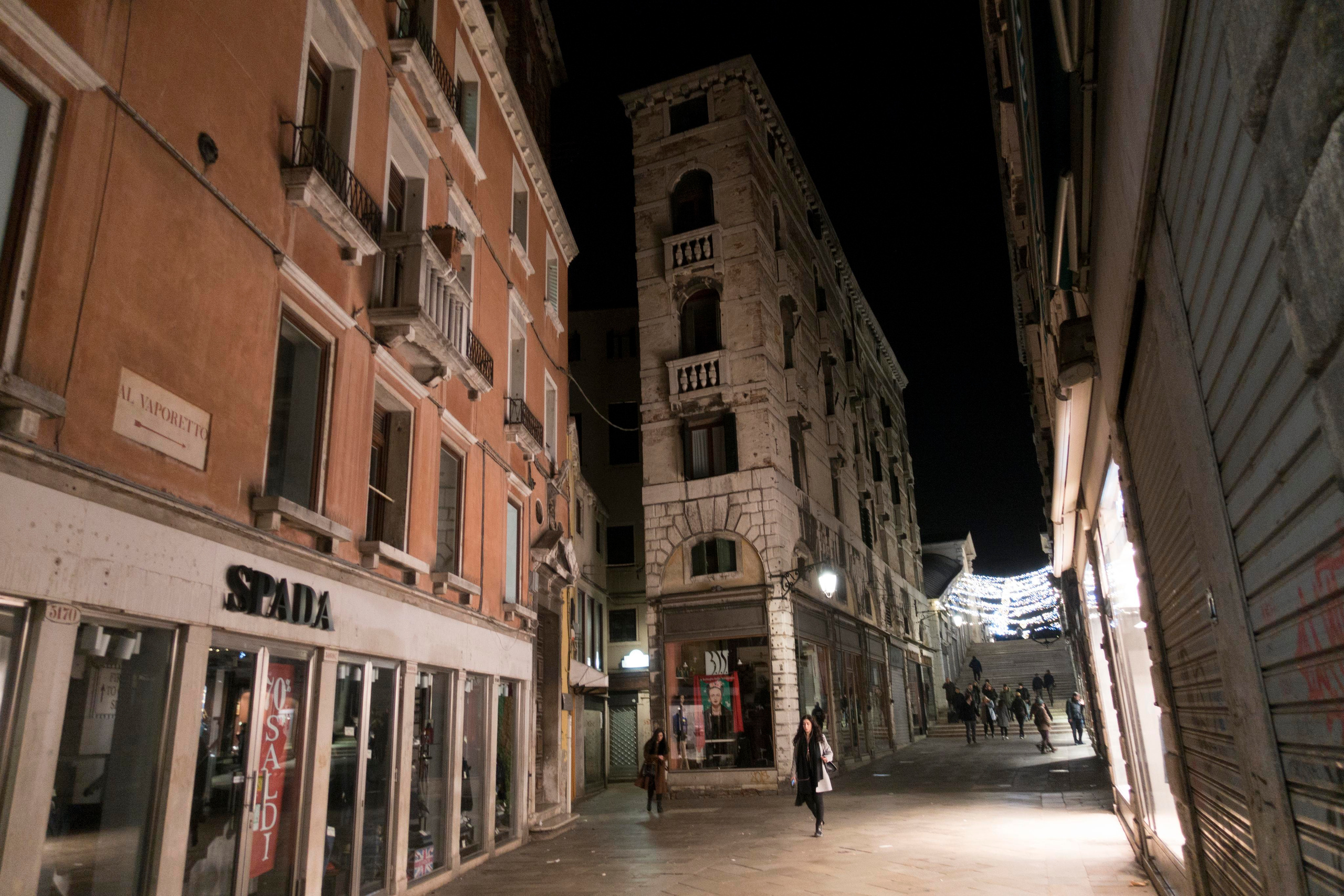 Венеция. ПОБУДЬ ЗДЕСЬ И ЦЕЛЕЕ БУДЕТ ЭТОТ МИР