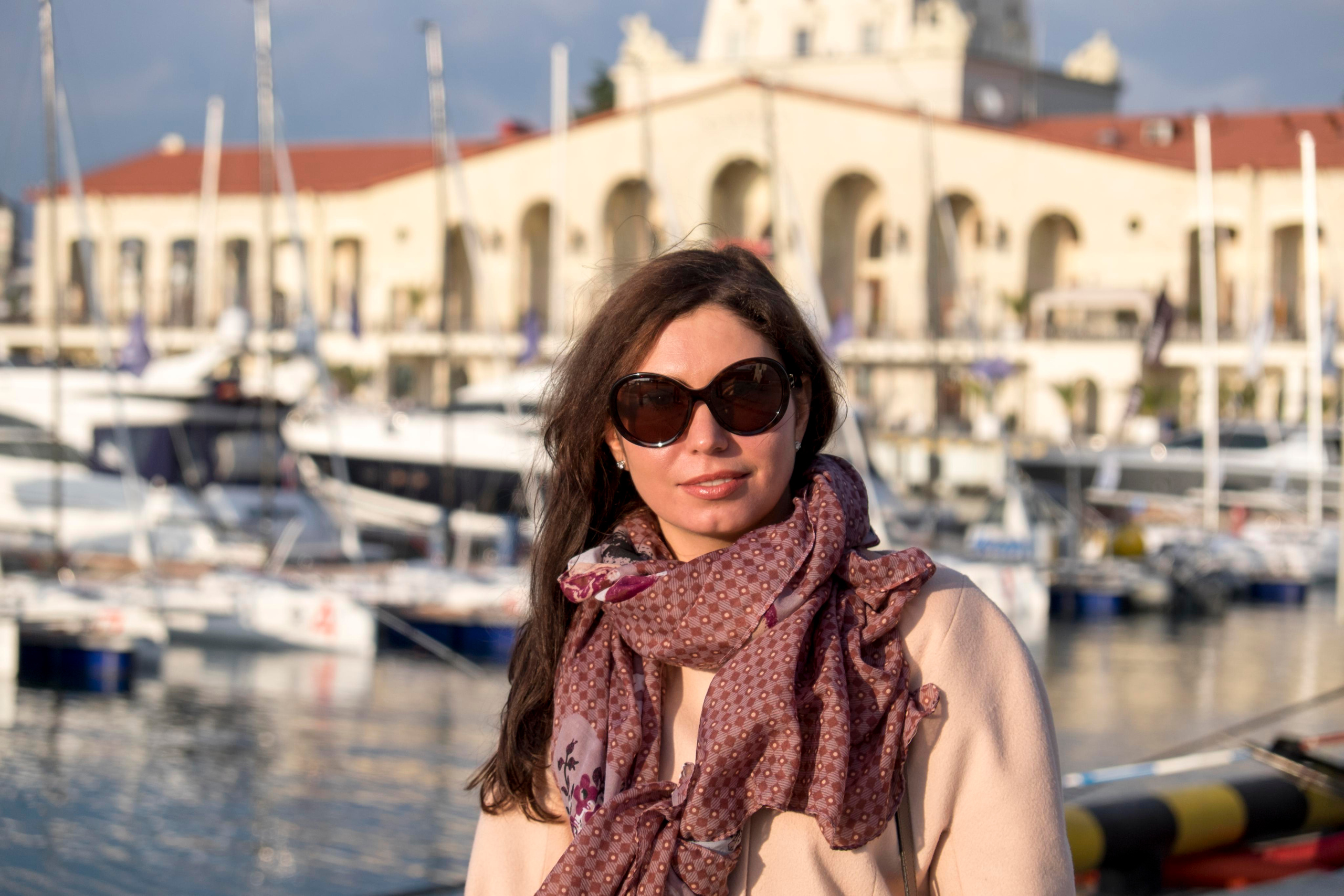 ПОРТРЕТЫ. ПОБУДЬ ЗДЕСЬ И ЦЕЛЕЕ БУДЕТ ЭТОТ МИР