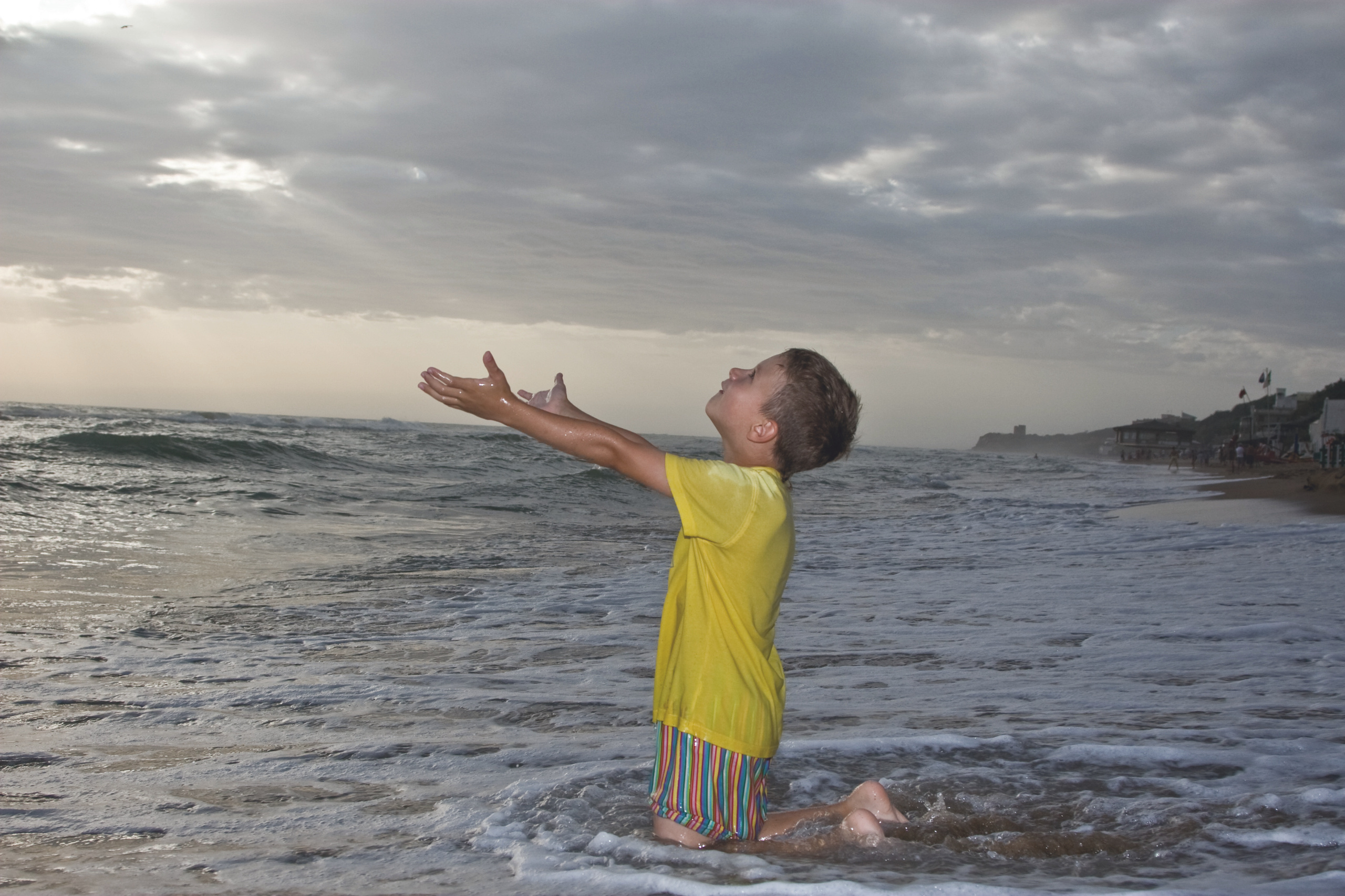 ПОРТРЕТЫ. ПОБУДЬ ЗДЕСЬ И ЦЕЛЕЕ БУДЕТ ЭТОТ МИР