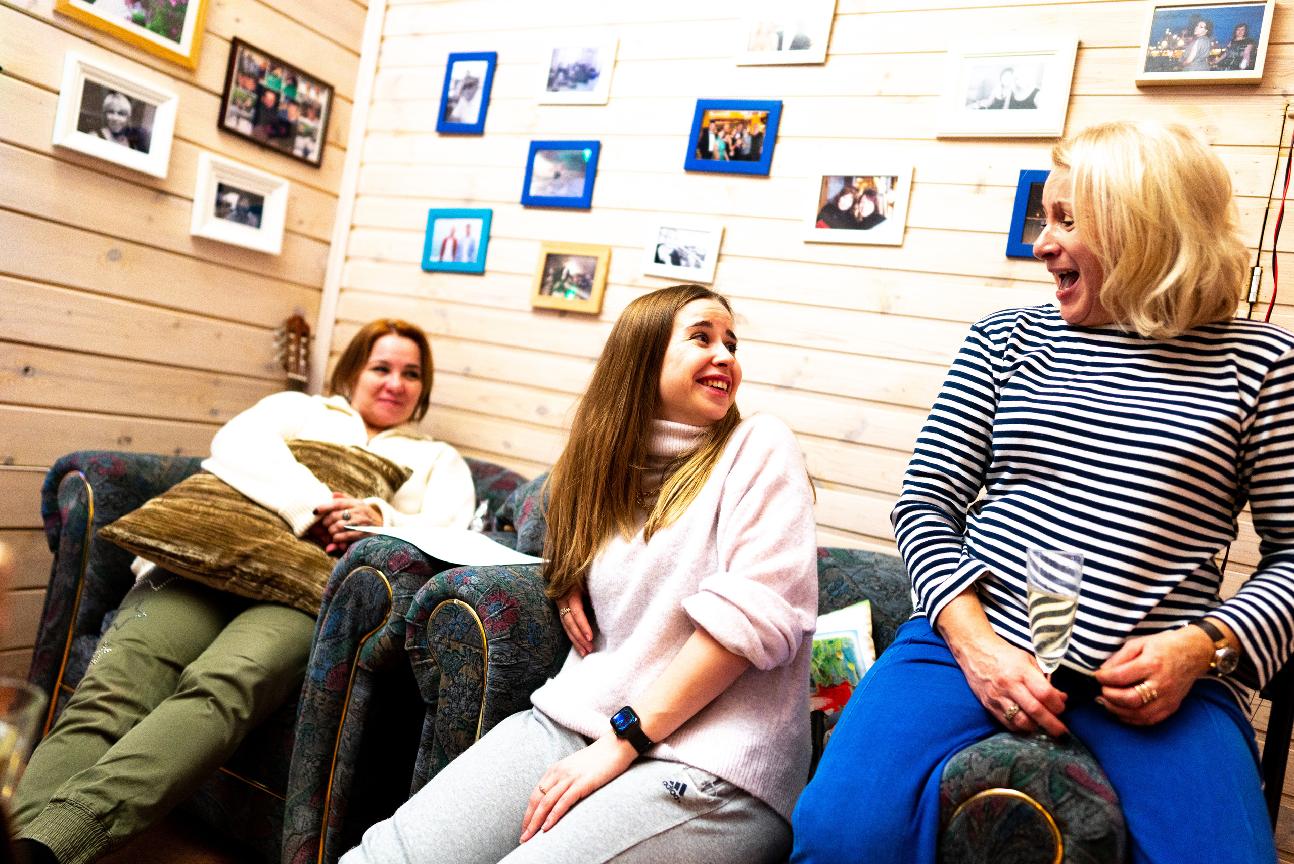 ПОРТРЕТЫ. ПОБУДЬ ЗДЕСЬ И ЦЕЛЕЕ БУДЕТ ЭТОТ МИР