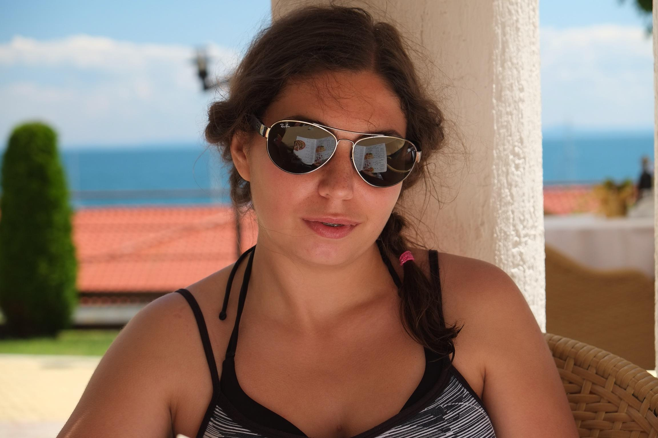 ПОРТРЕТЫ. ПОБУДЬ ЗДЕСЬ И ЦЕЛЕЕ БУДЕТ ЭТОТ МИР