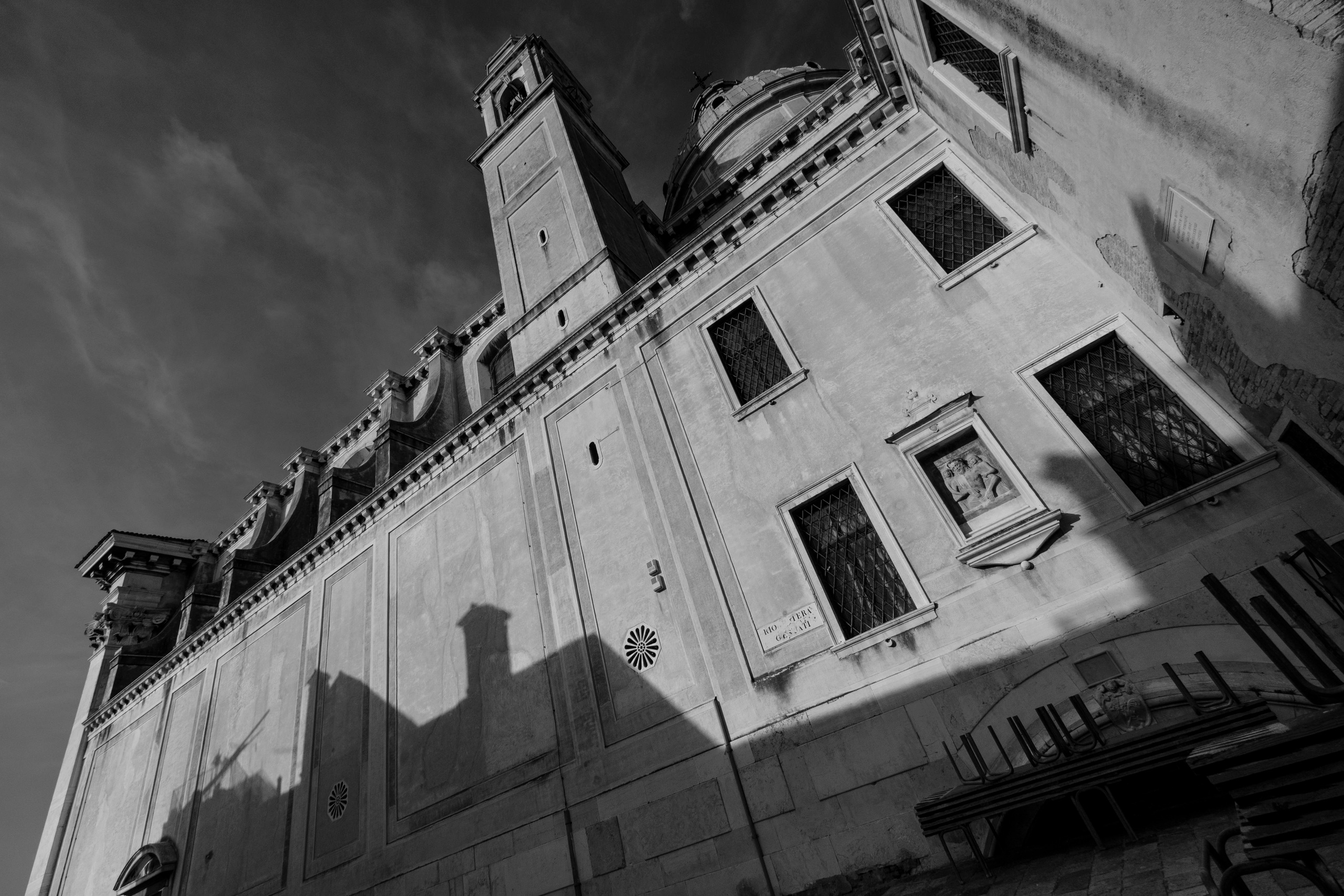 Венеция. ПОБУДЬ ЗДЕСЬ И ЦЕЛЕЕ БУДЕТ ЭТОТ МИР