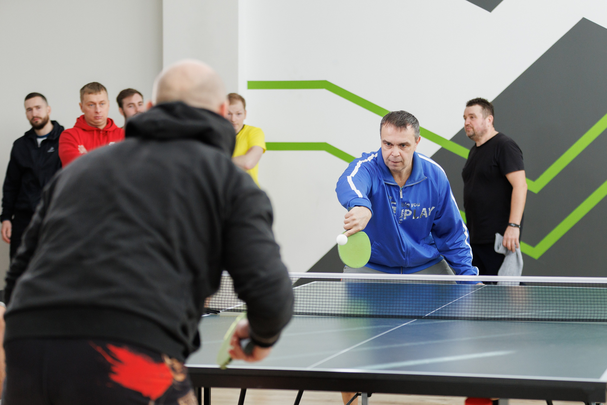 Фотограф на соревнования. Контент для бизнеса в Екатеринбурге Полдень Медиа