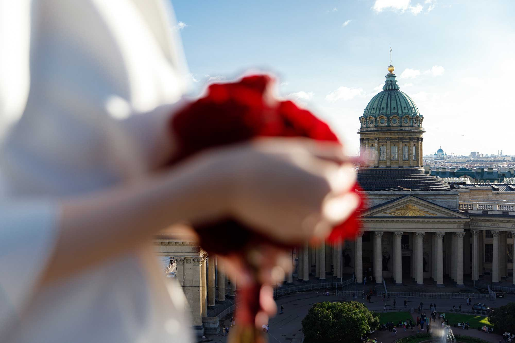 Вид Казанский собор с крыши Дома Зингер