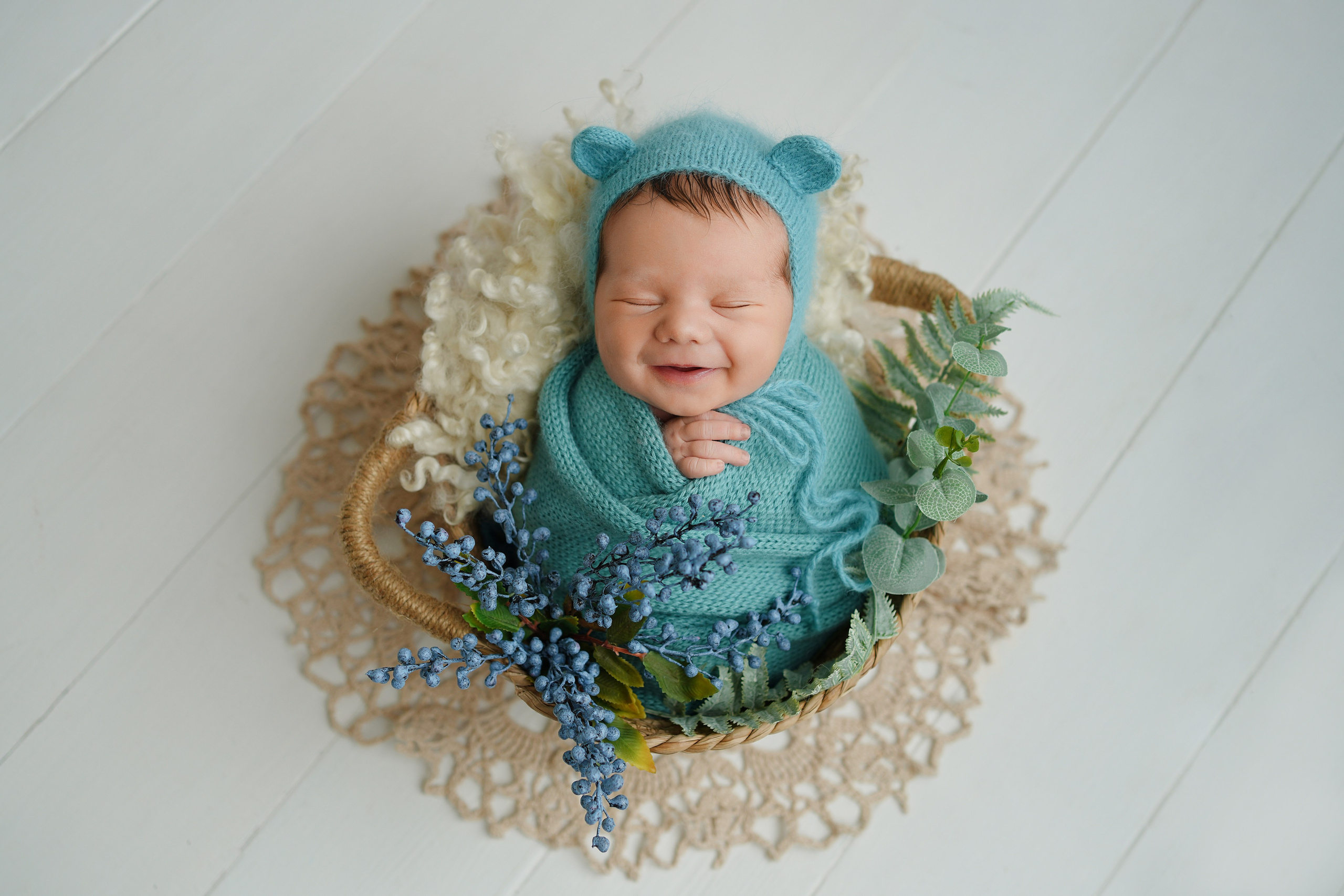 Кокон. Детский фотограф и фотограф новорожденных в Калининград Оксана Иваний