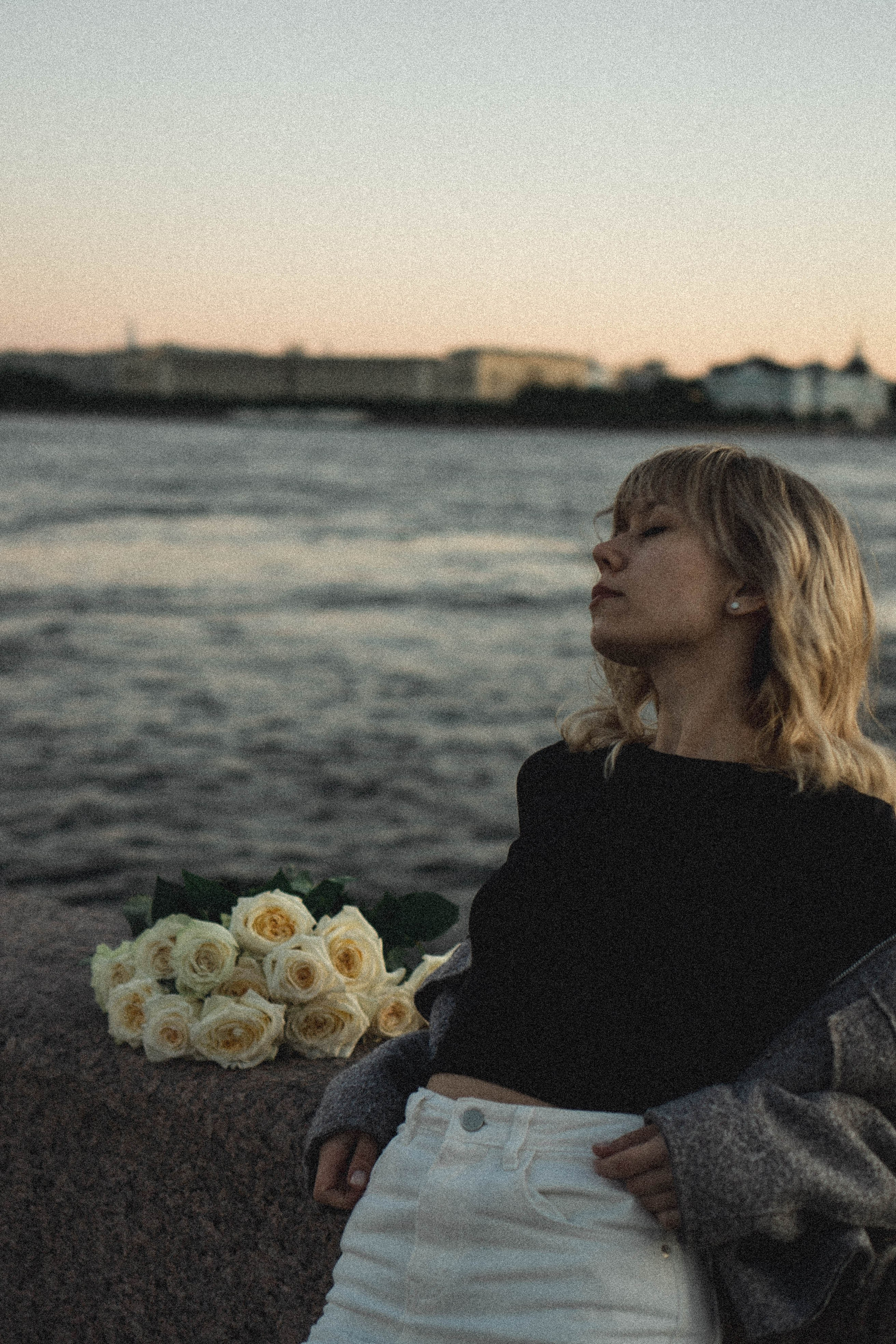ПРОГУЛКА ПО ГОРОДУ В БЕЛЫЕ НОЧИ (другой вариант). Профессиональный фотограф, Санкт-Петербург — Виктория Богомолова