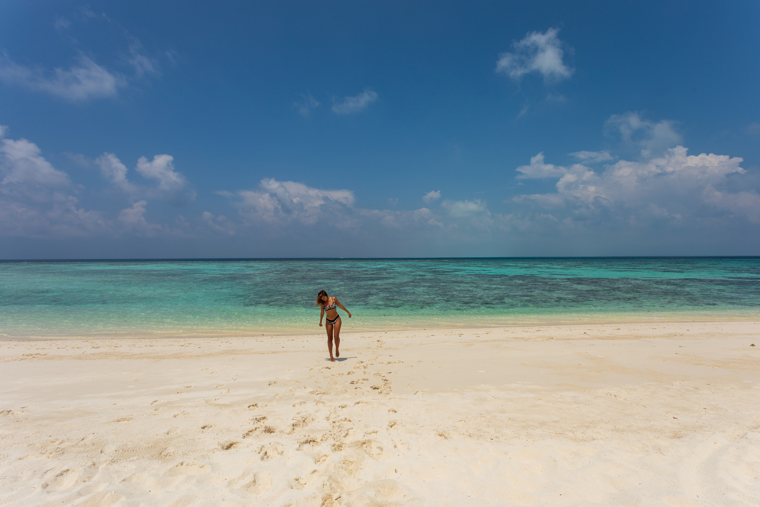Мальдивы февраль/2020. Фотограф-видеограф для женщин в Черногории Резник Марина