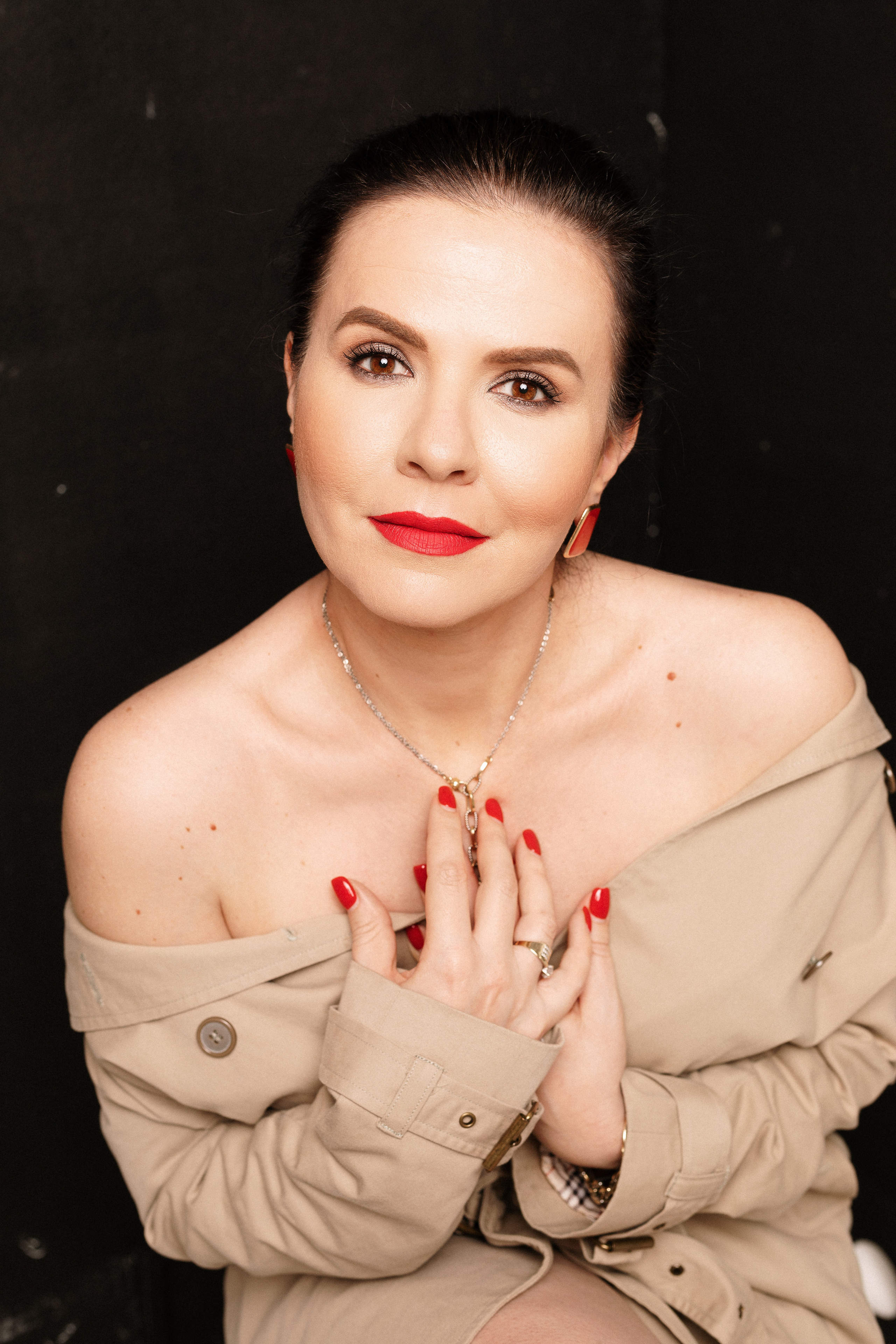 Женский портрет. Фотограф-видеограф для женщин в Черногории Резник Марина