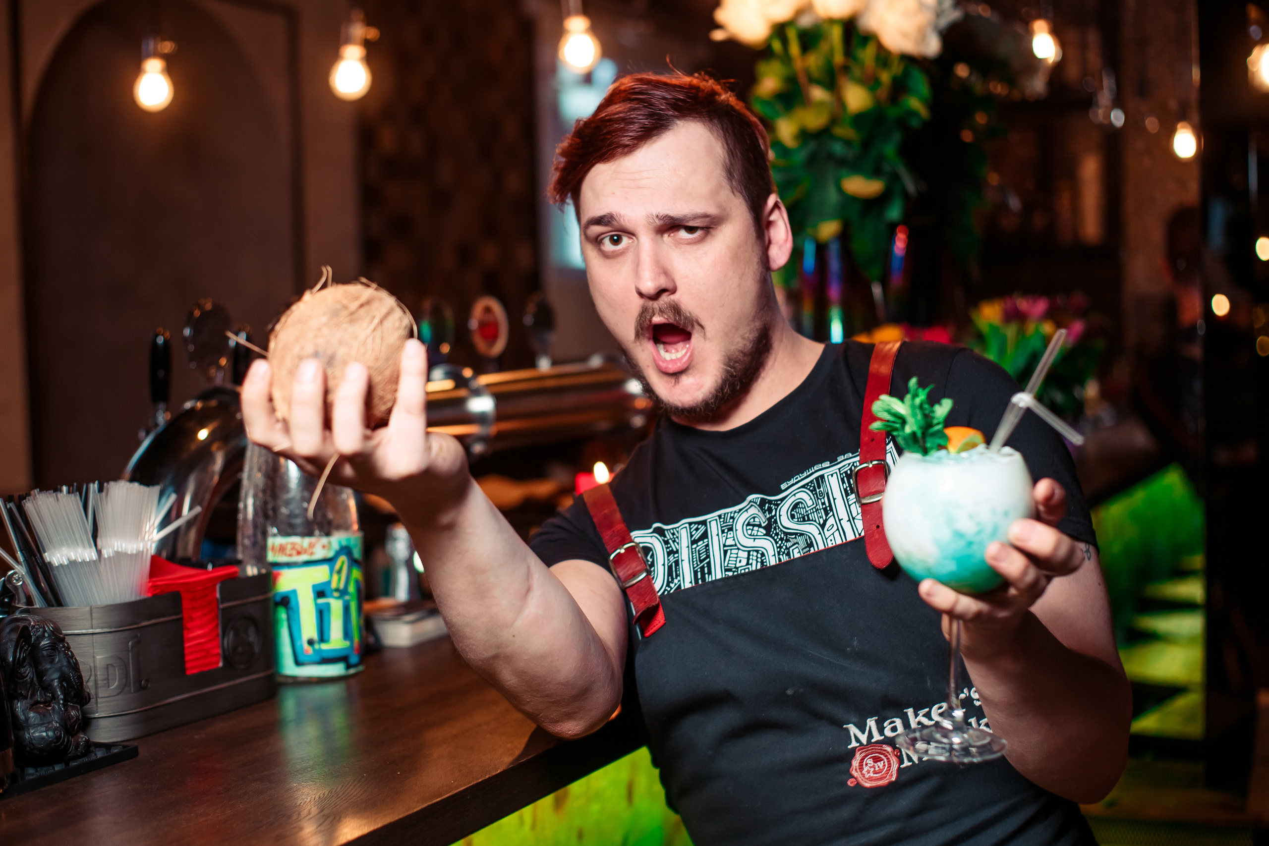 Репортаж в баре | Ростов-Папа бар. Репортажный фотограф Семён Борисов | Москва