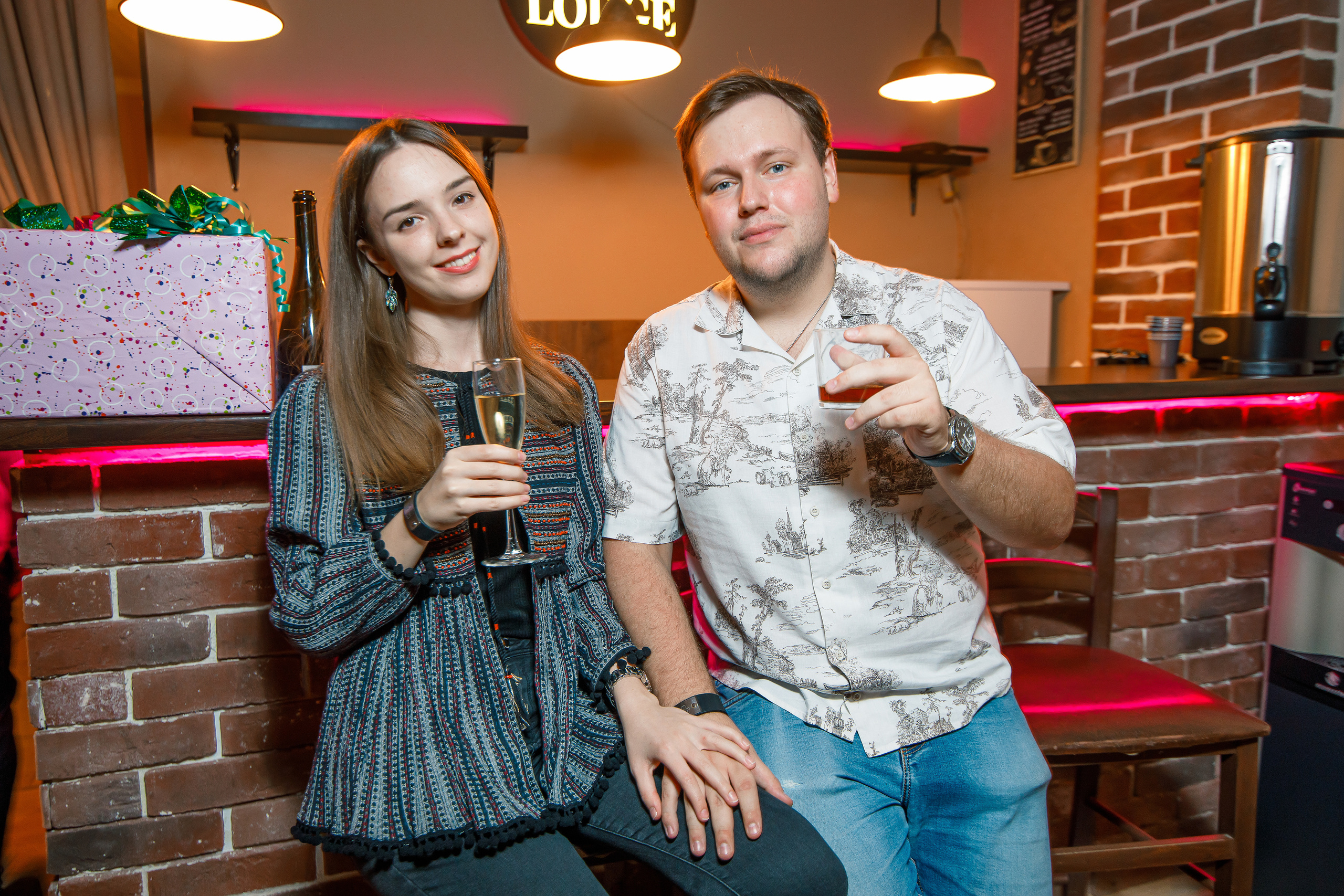 День рождения Тани | Loft Lodge. Репортажный фотограф Семён Борисов | Москва