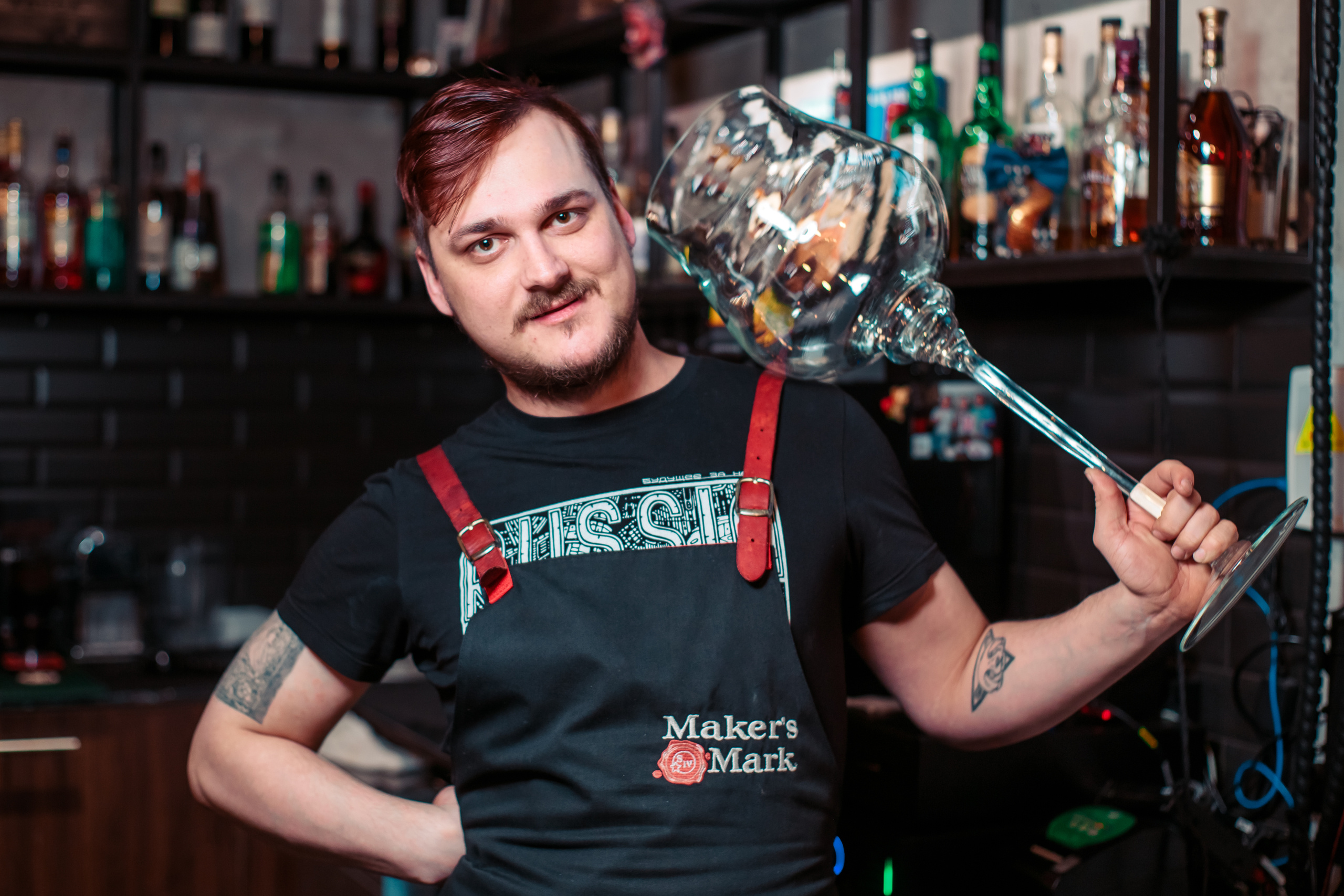 Репортаж в баре | Ростов-Папа бар. Репортажный фотограф Семён Борисов | Москва