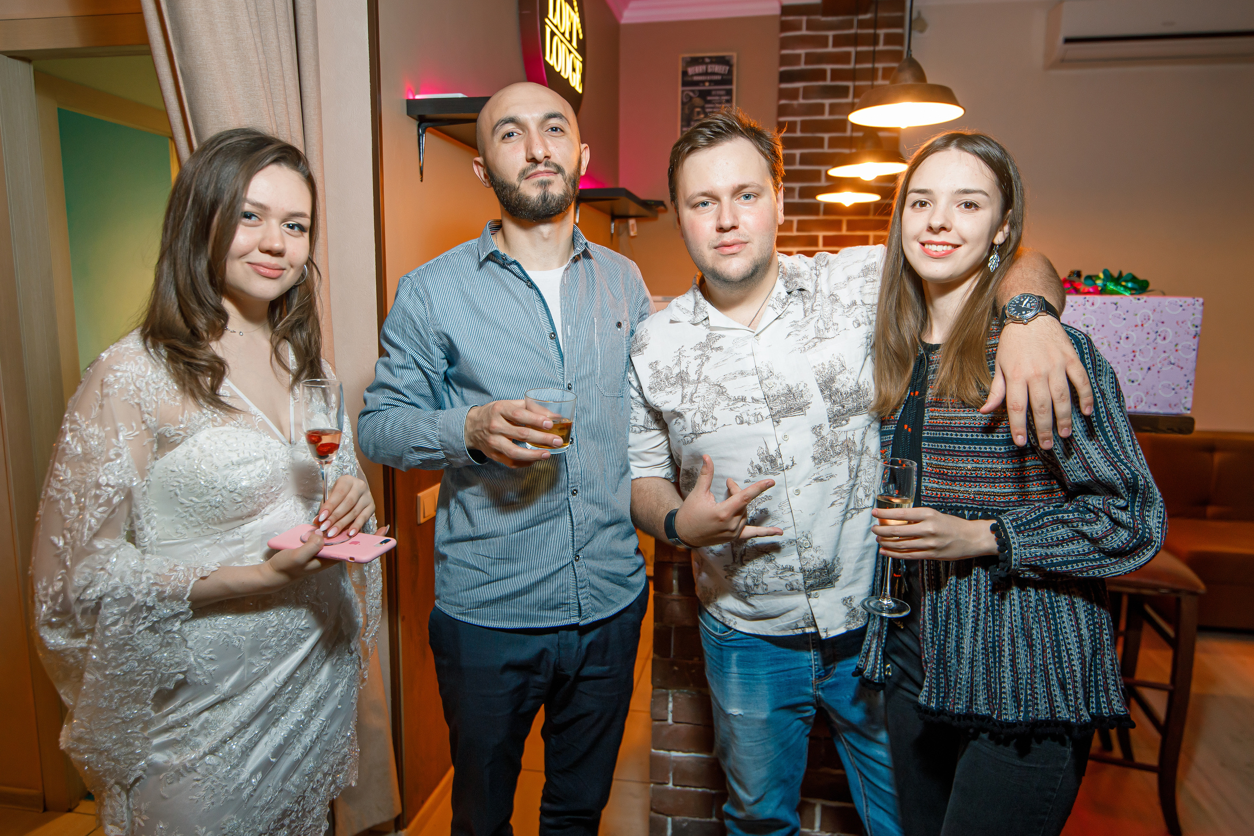 День рождения Тани | Loft Lodge. Репортажный фотограф Семён Борисов | Москва