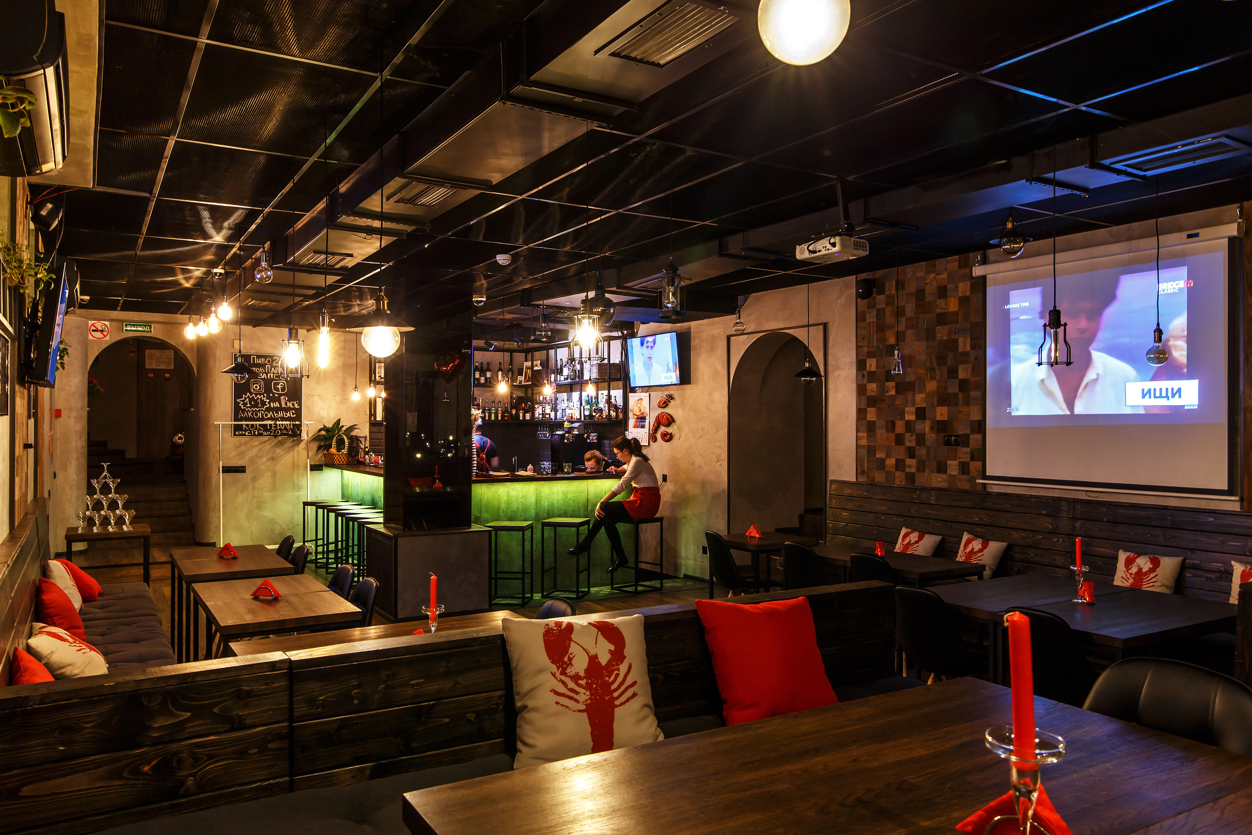 Репортаж в баре | Ростов-Папа бар. Репортажный фотограф Семён Борисов | Москва