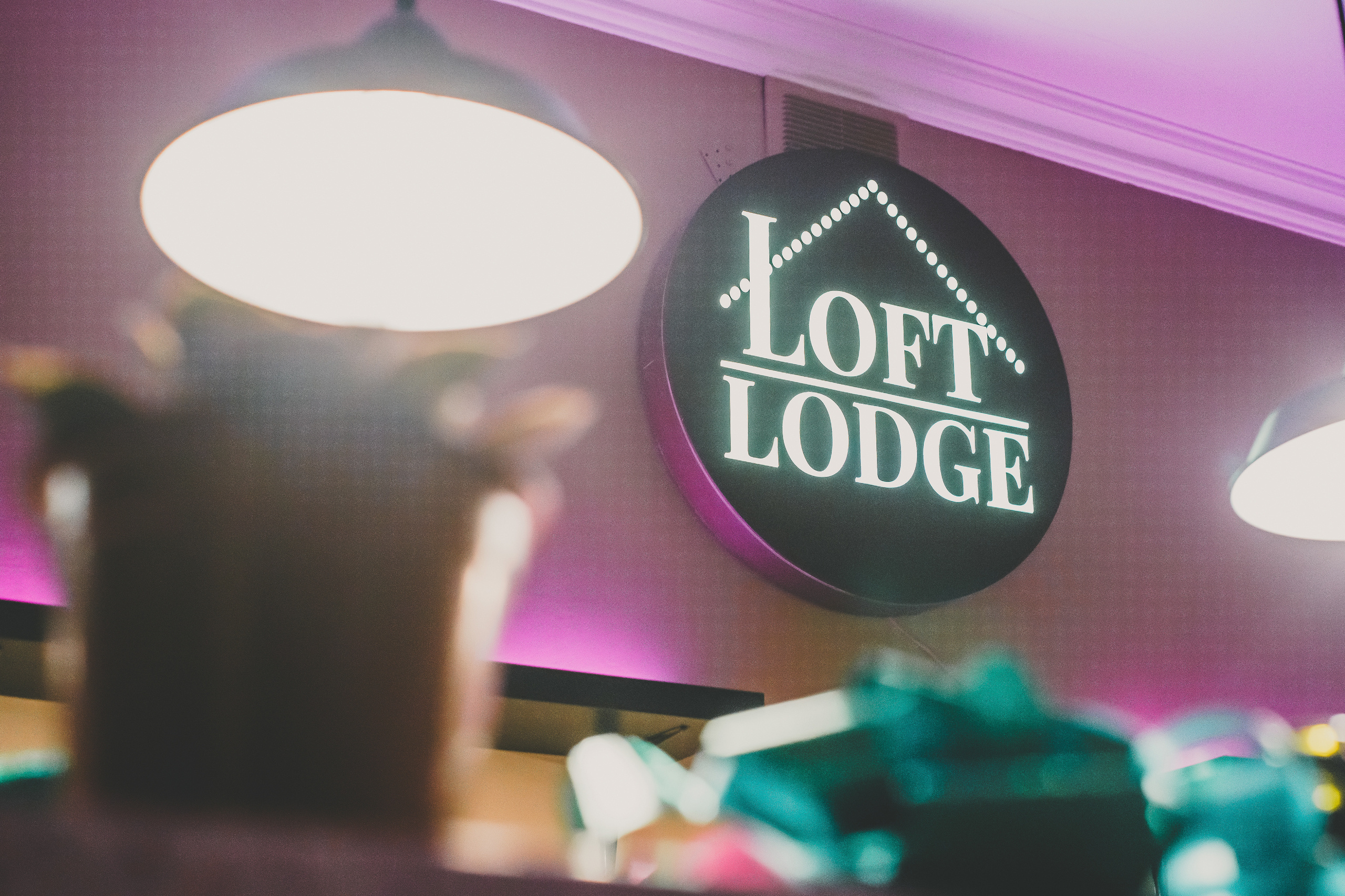 День рождения Тани | Loft Lodge. Репортажный фотограф Семён Борисов | Москва