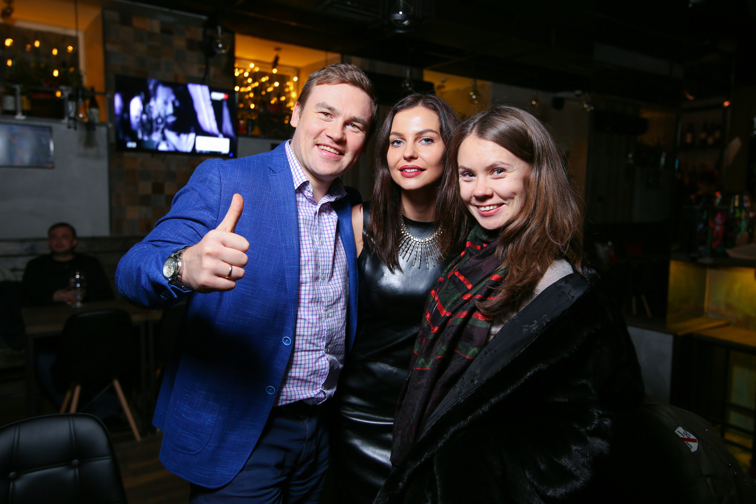 Репортаж в баре | Ростов-Папа бар. Репортажный фотограф Семён Борисов | Москва