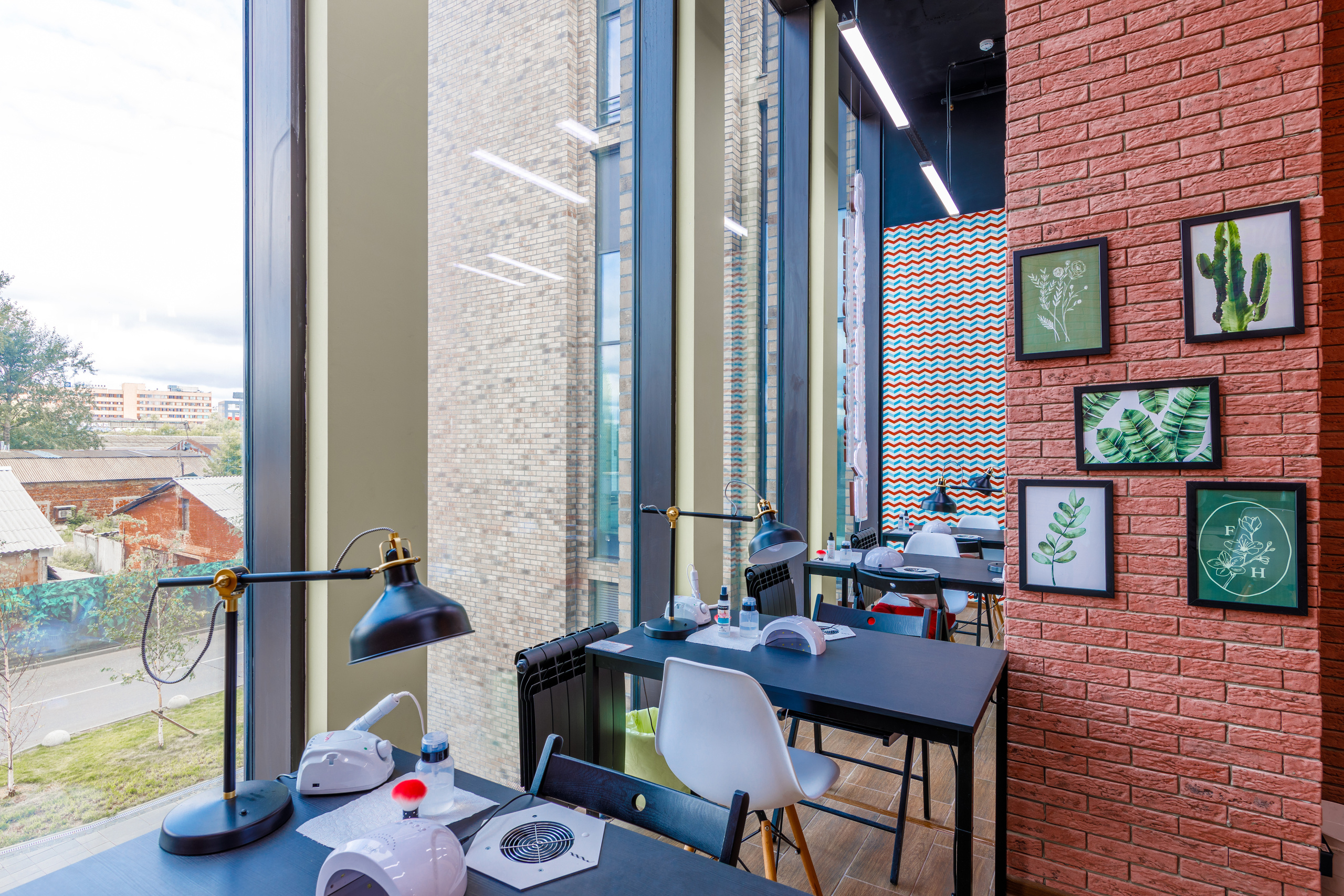 Интерьер маникюрного салона Gastronom. Репортажный фотограф Семён Борисов | Москва