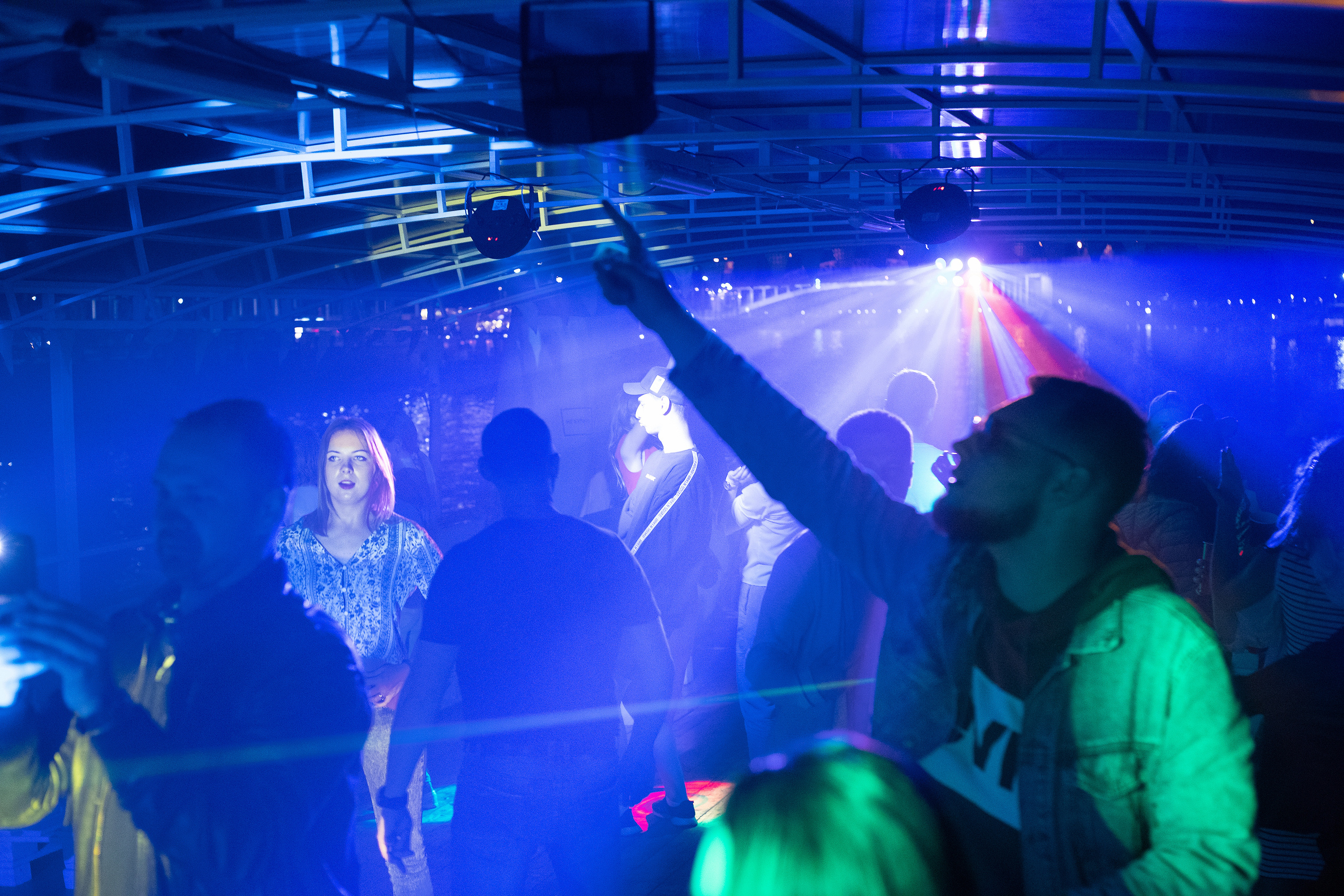 Вечеринка на теплоходе | 2019. Репортажный фотограф Семён Борисов | Москва