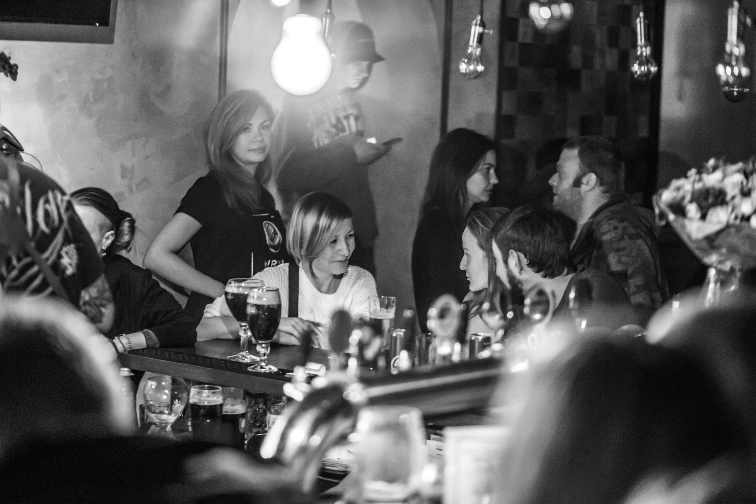 Репортаж в баре | Ростов-Папа бар. Репортажный фотограф Семён Борисов | Москва