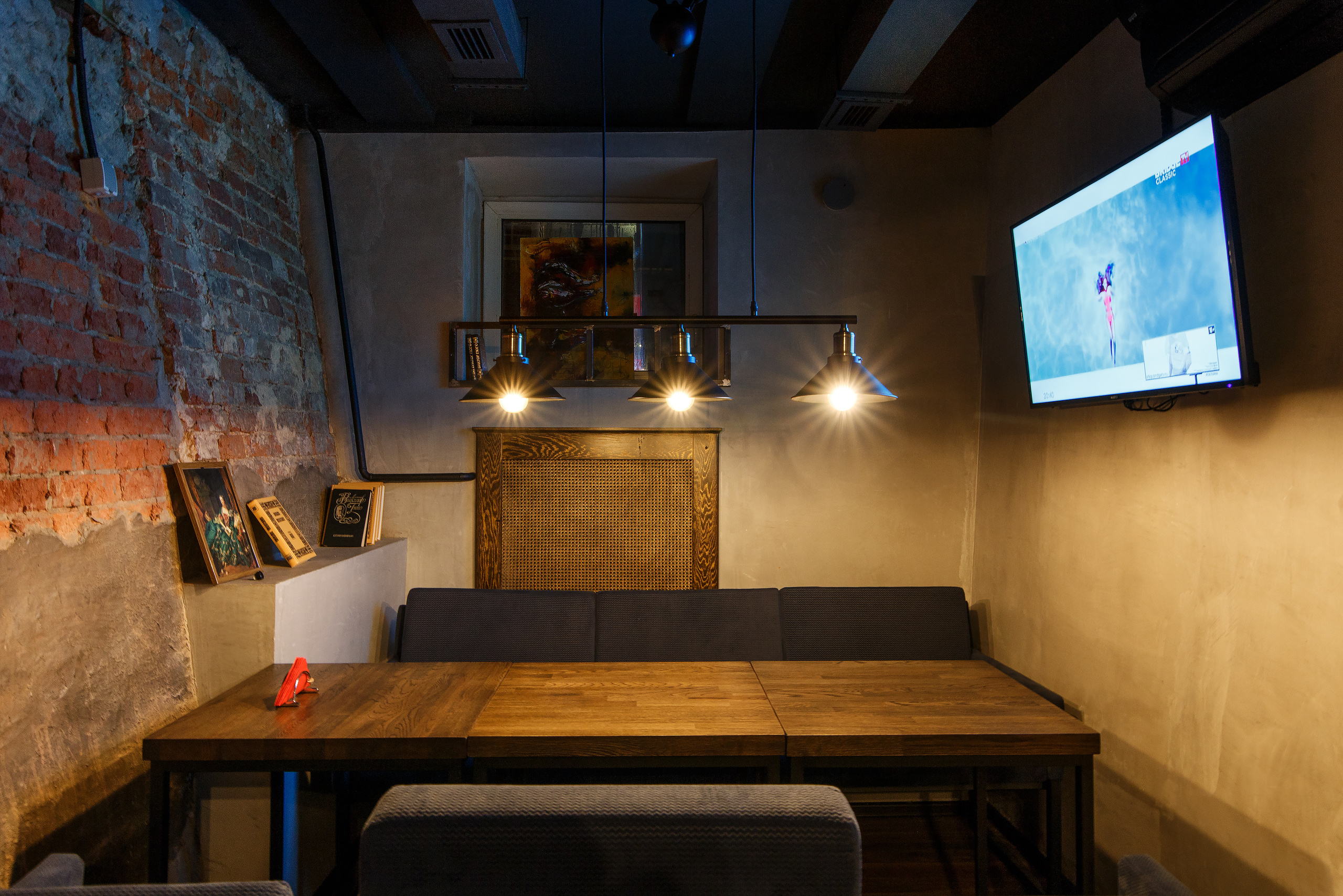 Репортаж в баре | Ростов-Папа бар. Репортажный фотограф Семён Борисов | Москва