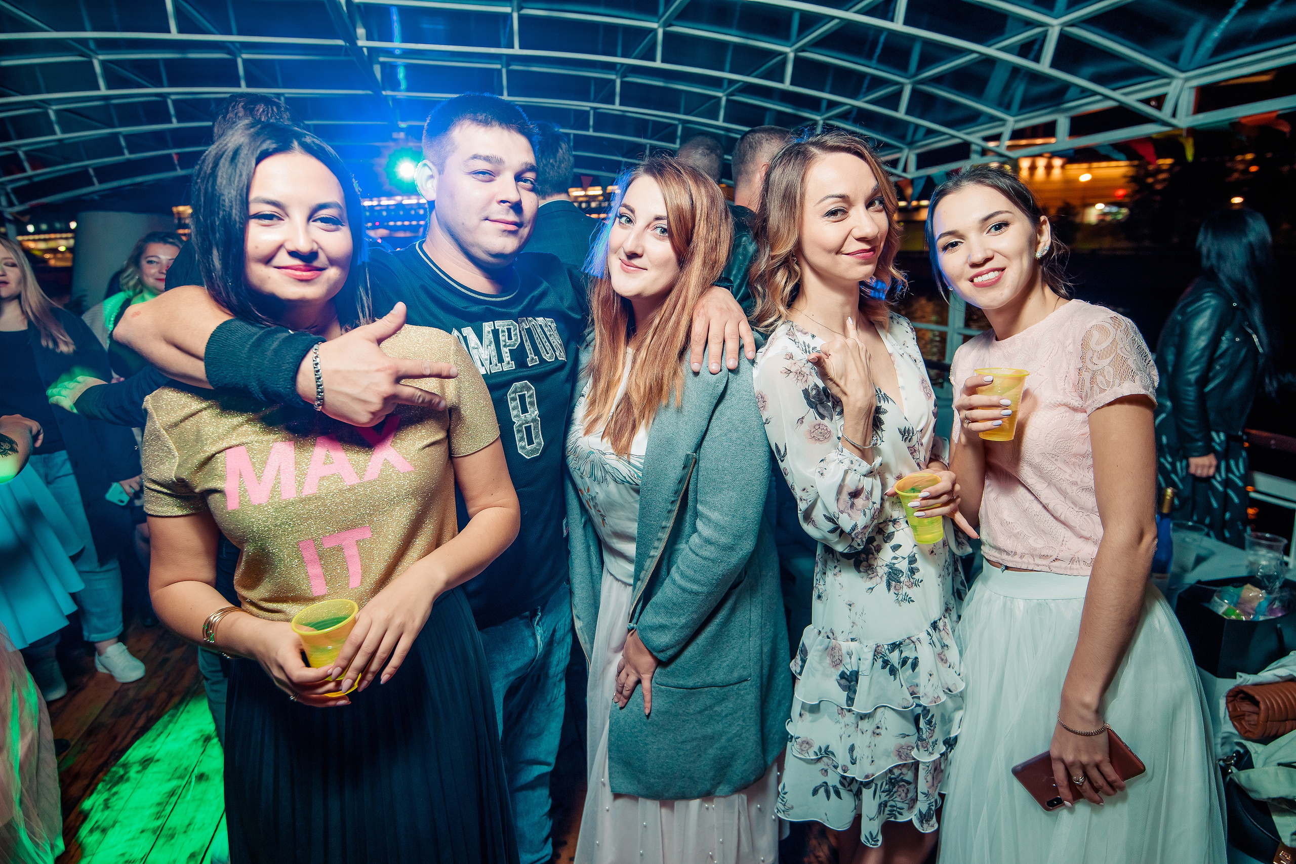 Вечеринка на теплоходе | 2019. Репортажный фотограф Семён Борисов | Москва