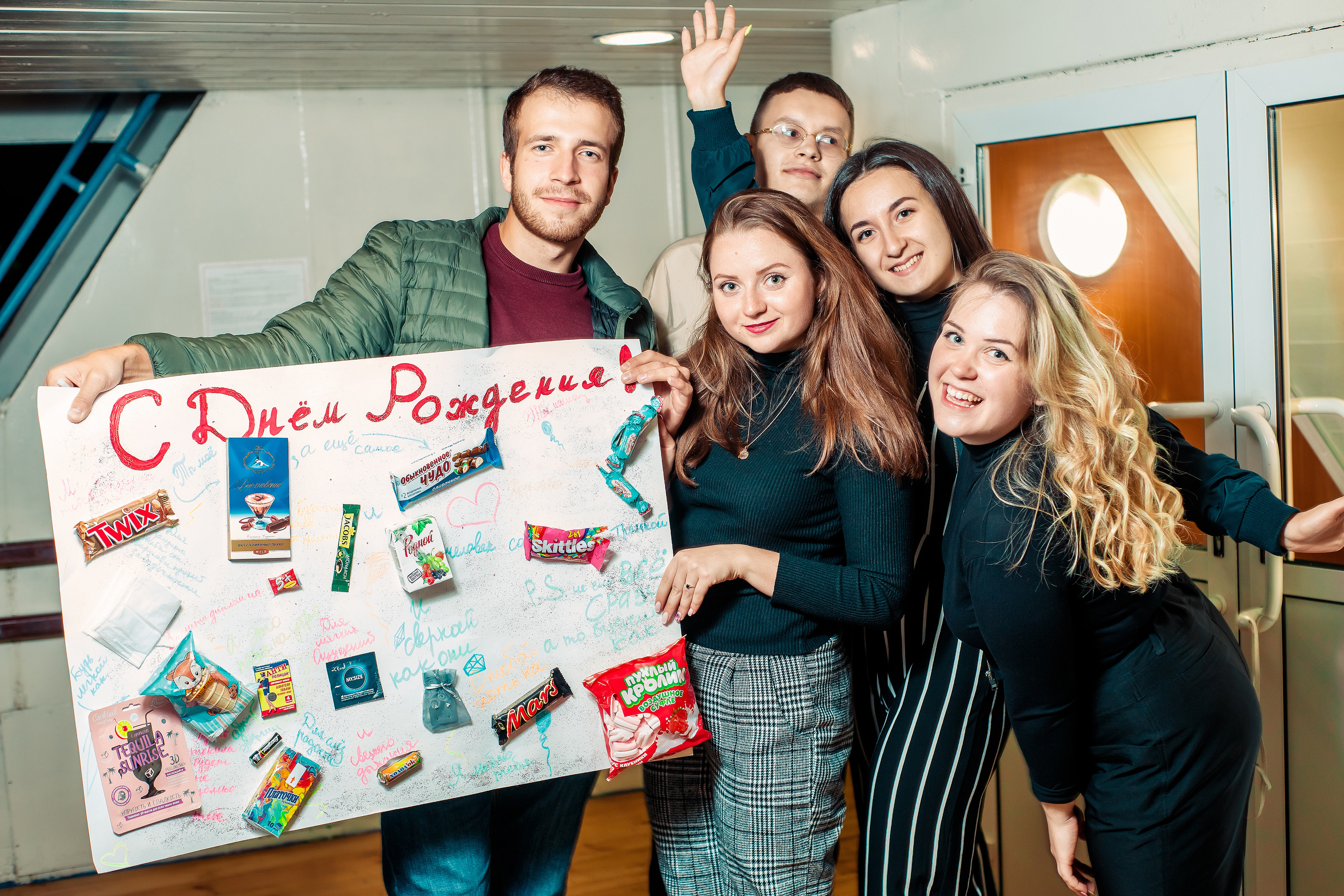 Вечеринка на теплоходе | 2019. Репортажный фотограф Семён Борисов | Москва