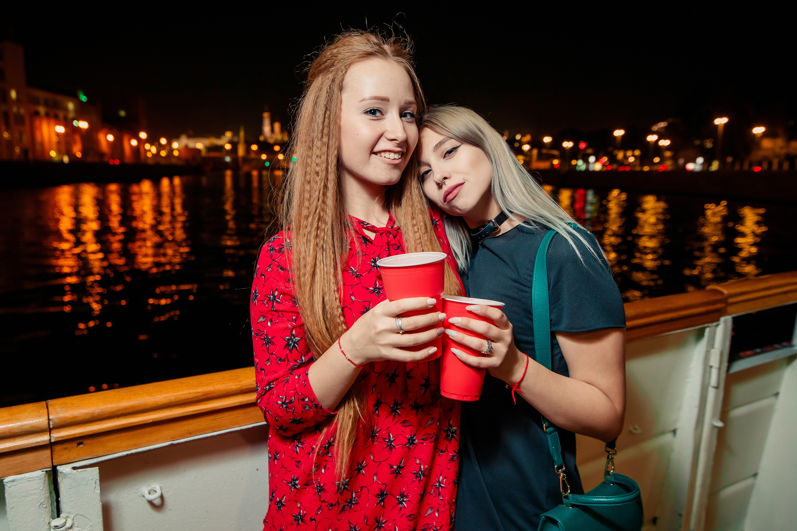 Вечеринка на теплоходе | 2019. Репортажный фотограф Семён Борисов | Москва