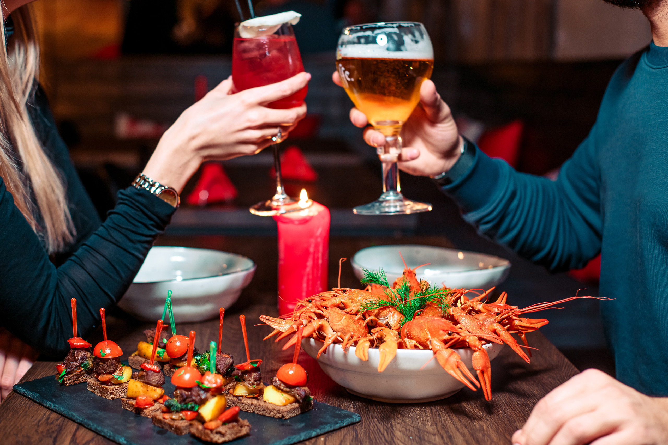 Репортаж в баре | Ростов-Папа бар. Репортажный фотограф Семён Борисов | Москва