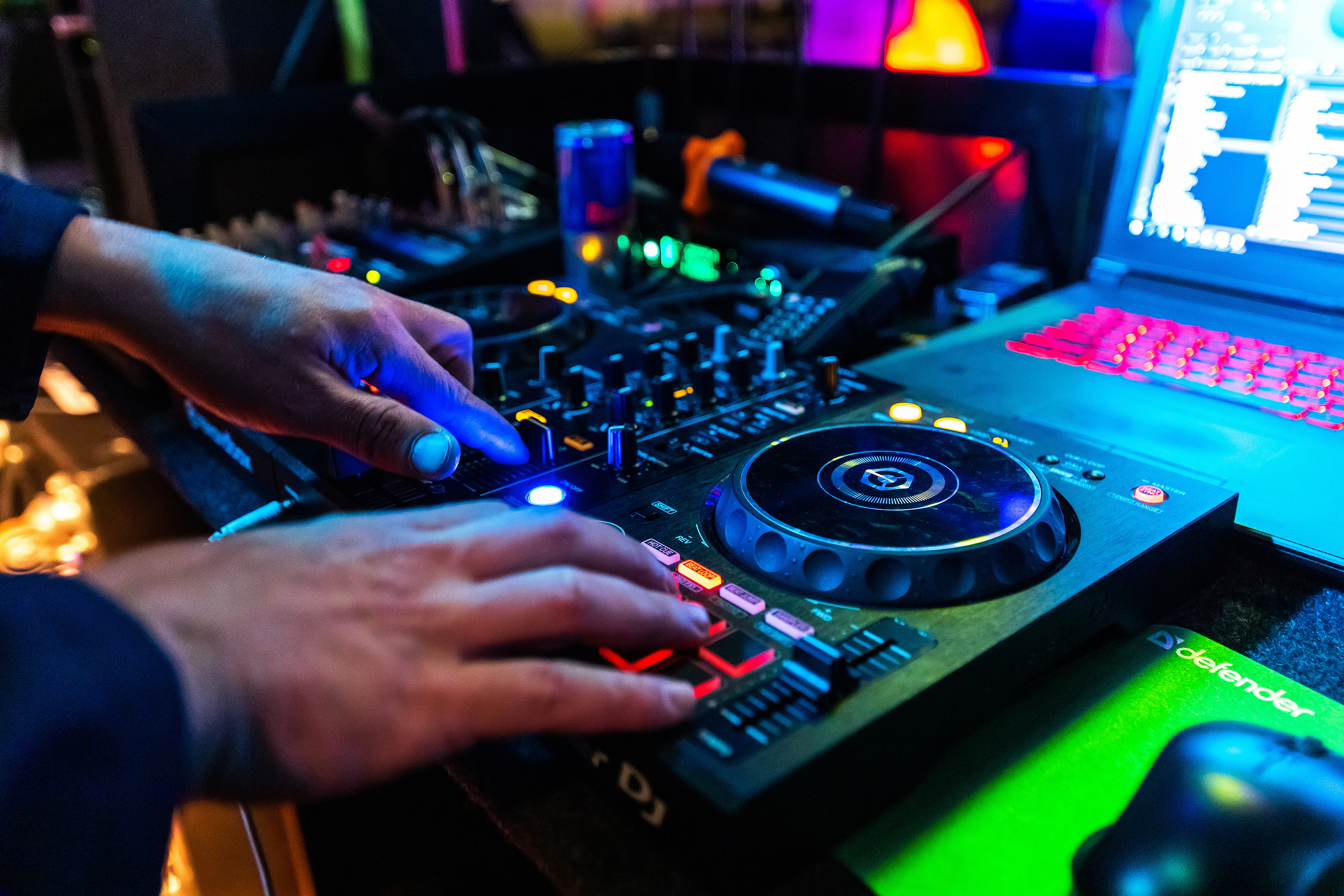 Вечеринка на теплоходе | 2019. Репортажный фотограф Семён Борисов | Москва