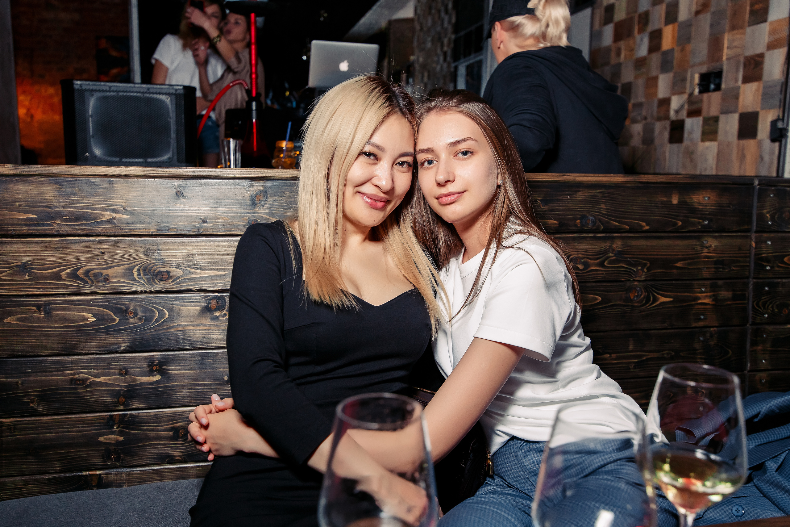 Репортаж в баре | Ростов-Папа бар. Репортажный фотограф Семён Борисов | Москва