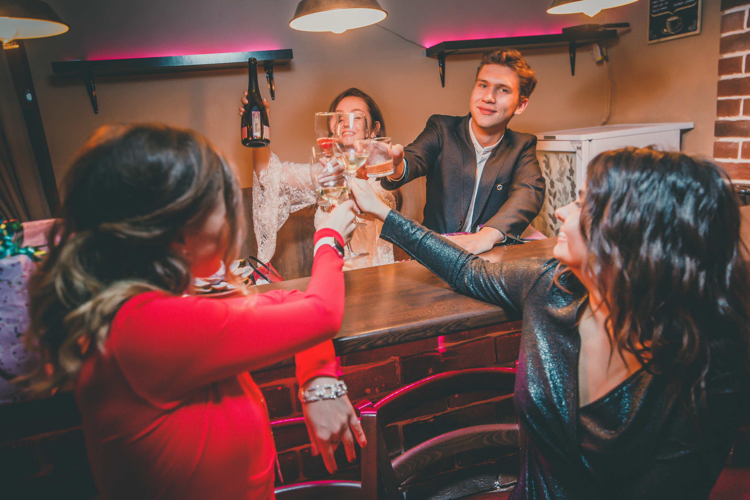 День рождения Тани | Loft Lodge. Репортажный фотограф Семён Борисов | Москва