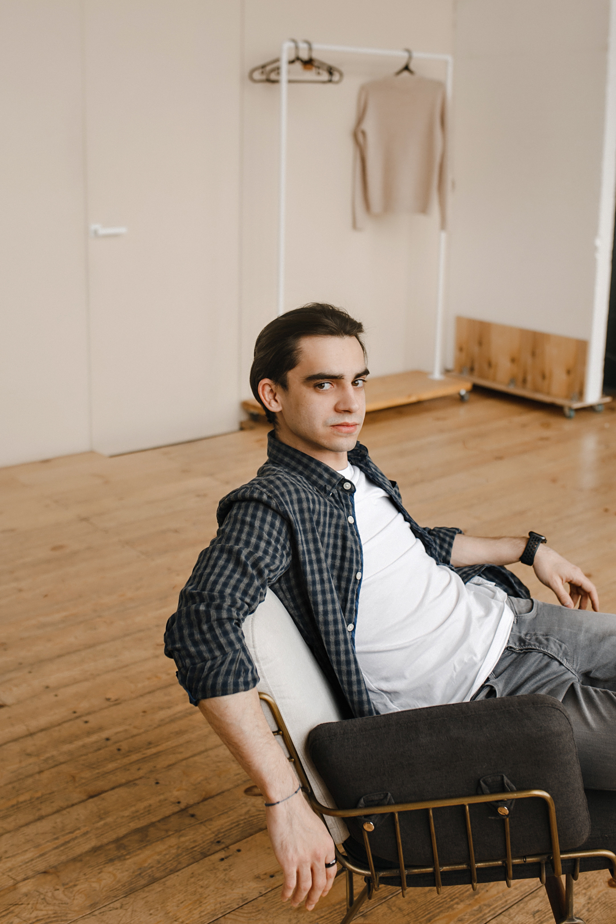 Степан Электрозавод Flat. Фотограф в Новосибирске Ася Зверева