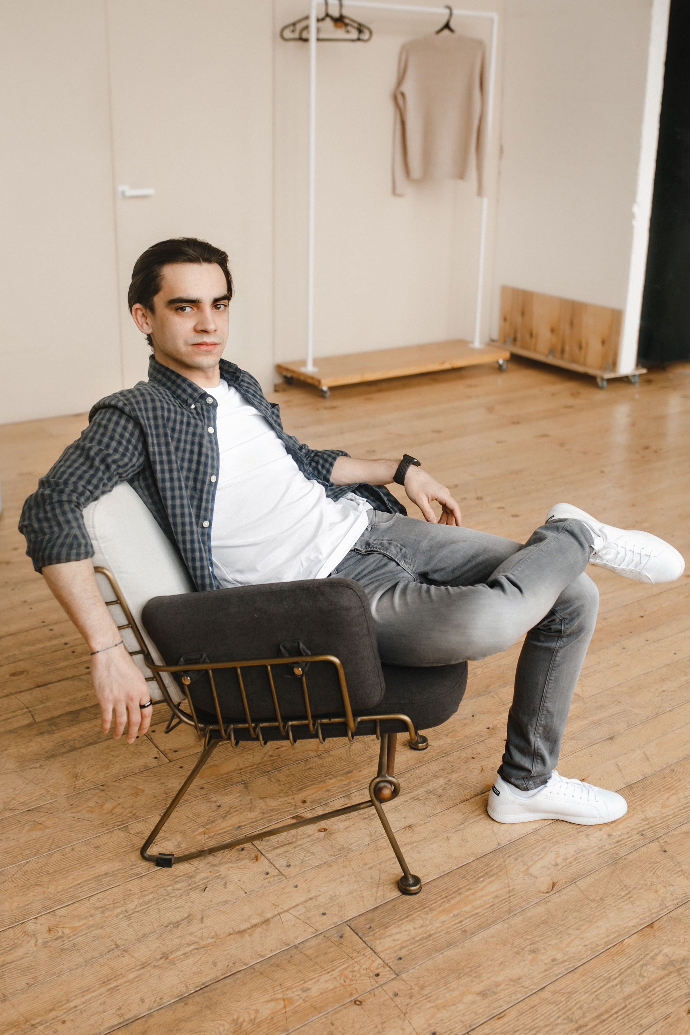 Степан Электрозавод Flat. Фотограф в Новосибирске Ася Зверева